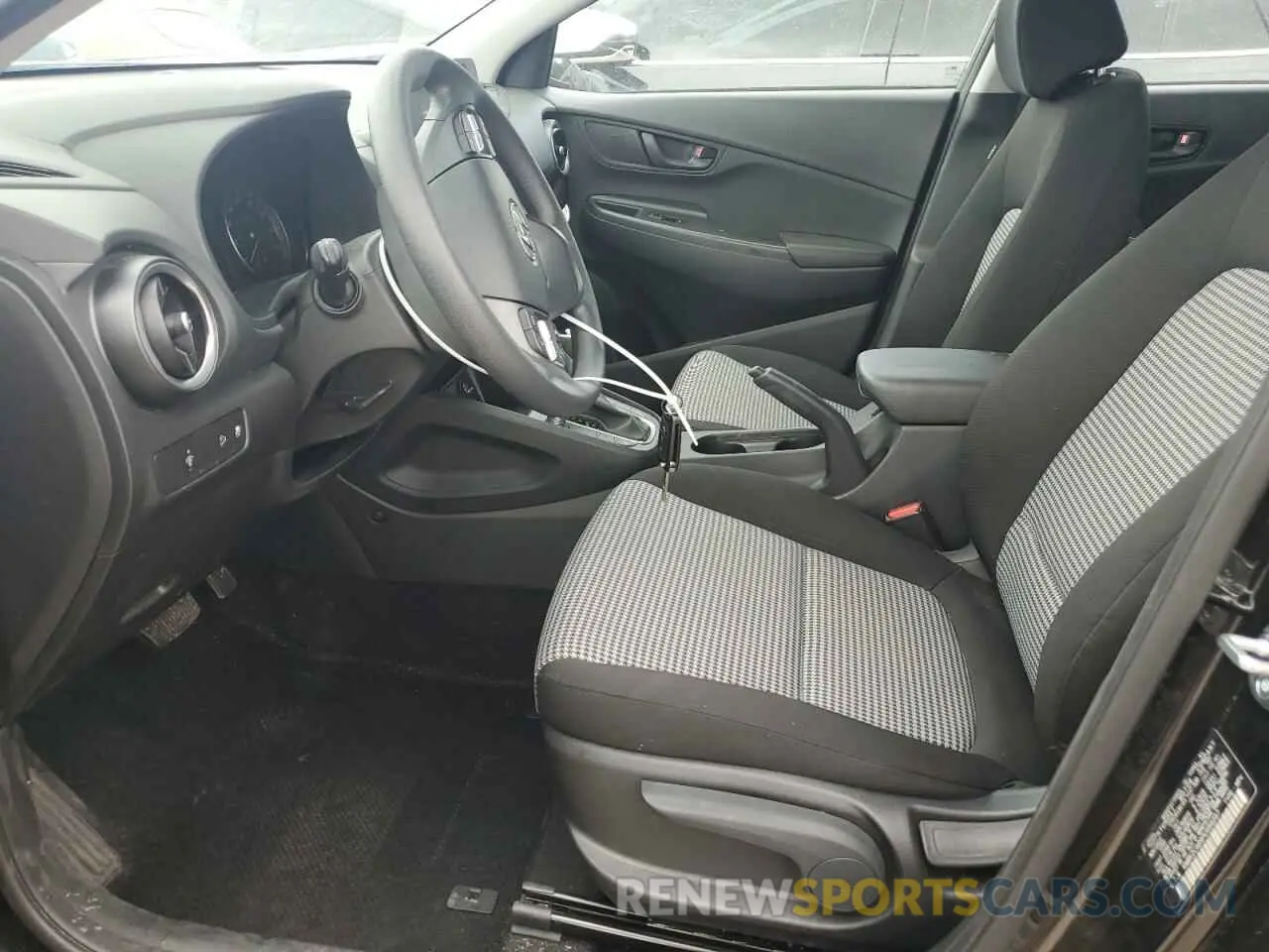 7 Photograph of a damaged car KM8K2CAB9PU989287 HYUNDAI KONA 2023