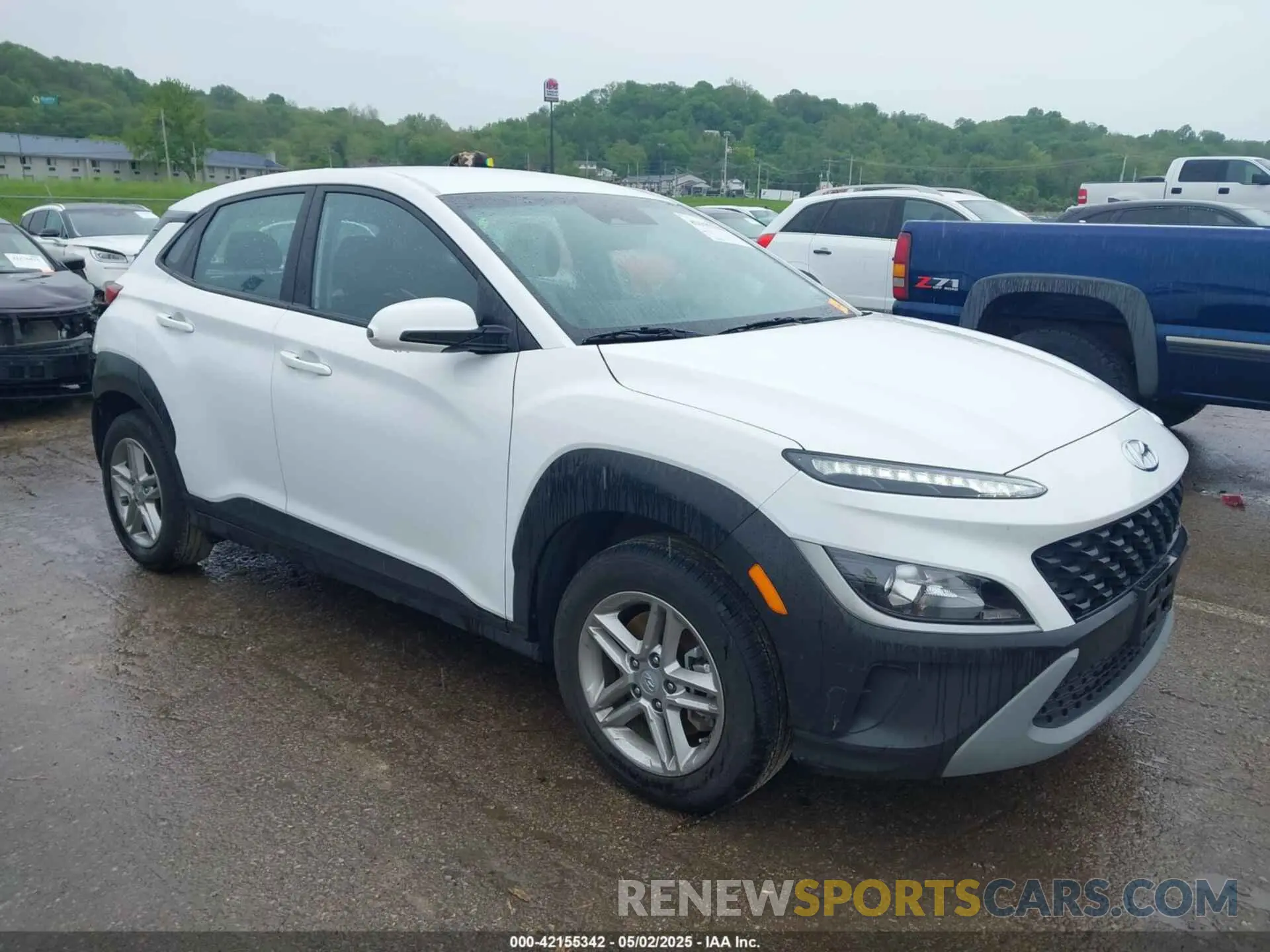 1 Photograph of a damaged car KM8K2CABXPU058703 HYUNDAI KONA 2023