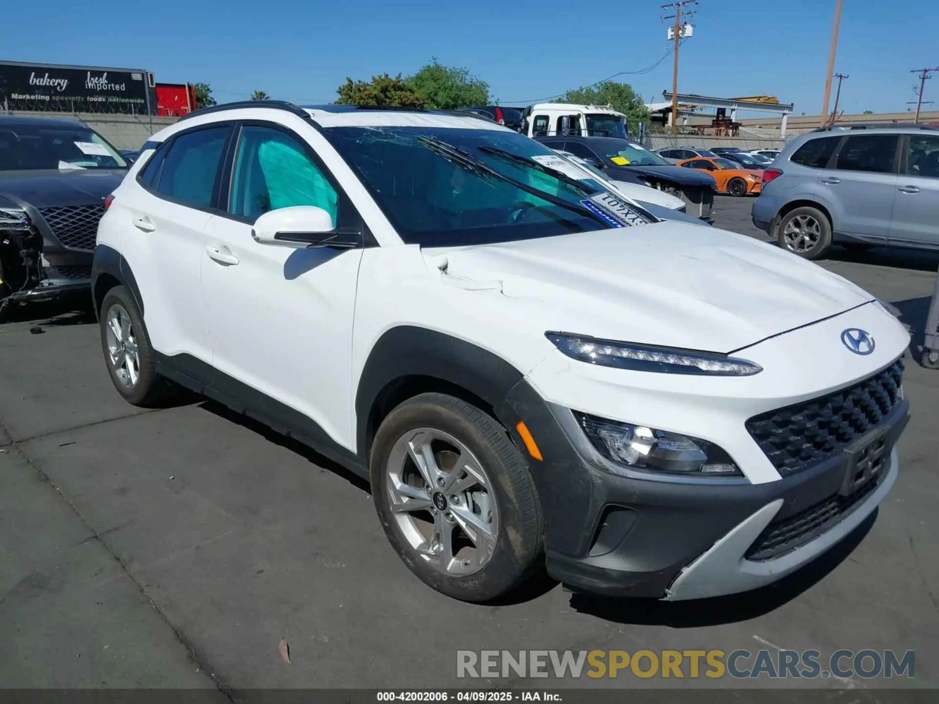 1 Фотография поврежденного автомобиля KM8K32AB3PU049347 HYUNDAI KONA 2023