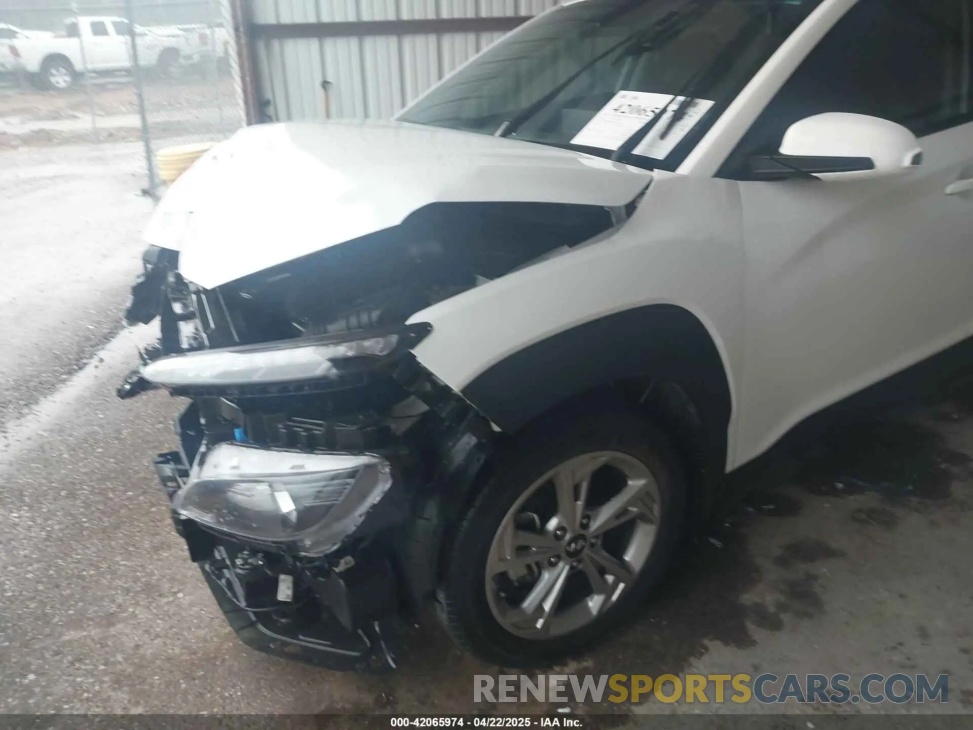 18 Фотография поврежденного автомобиля KM8K32AB8PU959074 HYUNDAI KONA 2023