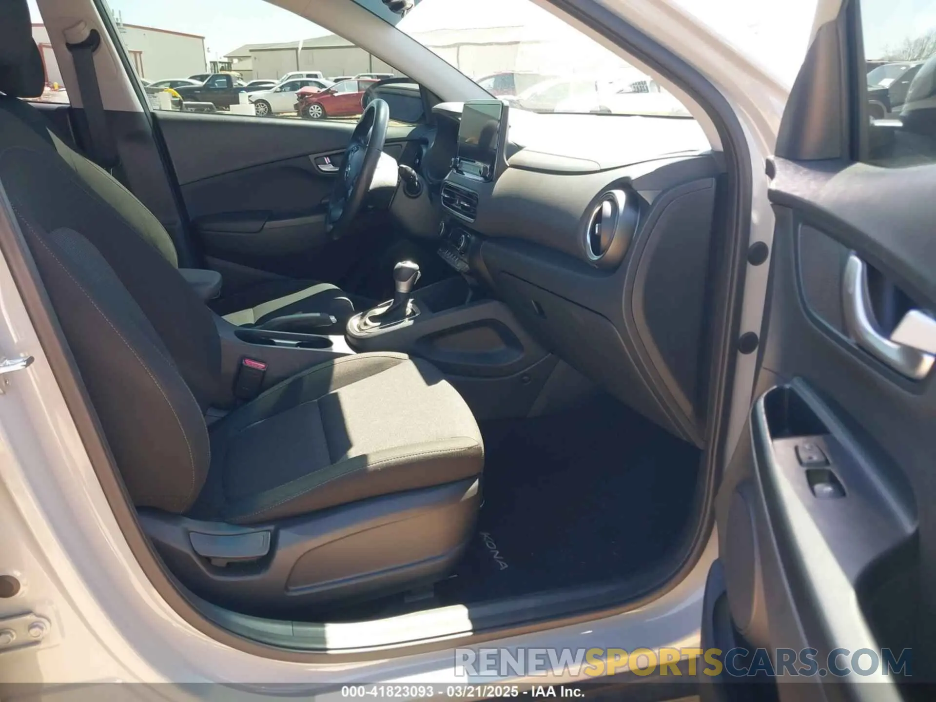 5 Фотография поврежденного автомобиля KM8K32AB8PU960824 HYUNDAI KONA 2023
