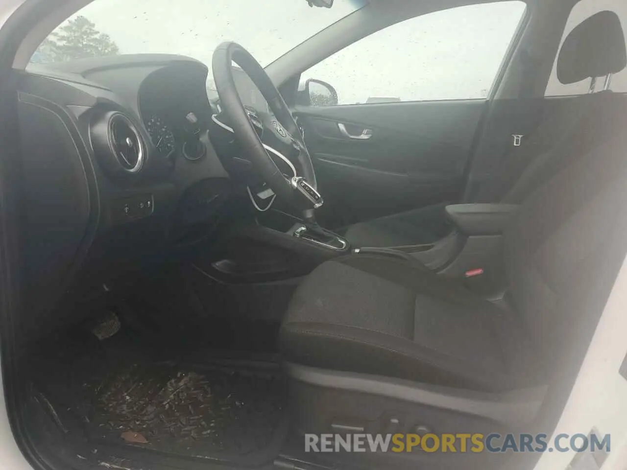 7 Photograph of a damaged car KM8K32ABXPU057865 HYUNDAI KONA 2023