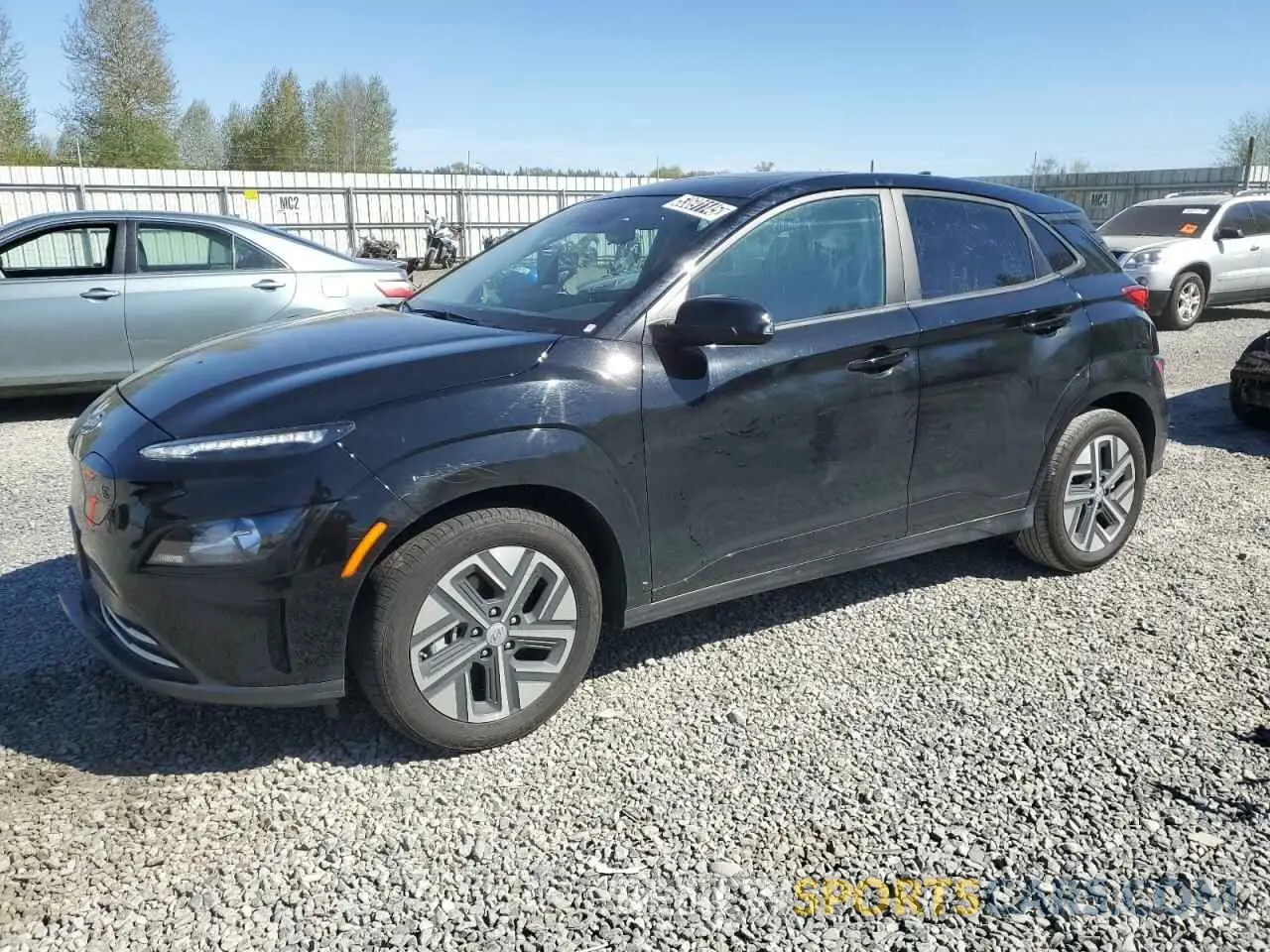 1 Photograph of a damaged car KM8K33AG7PU187314 HYUNDAI KONA 2023