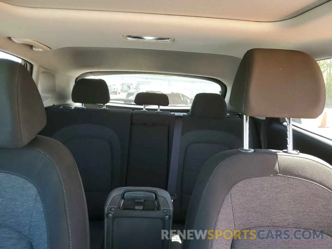 10 Photograph of a damaged car KM8K33AG7PU187314 HYUNDAI KONA 2023