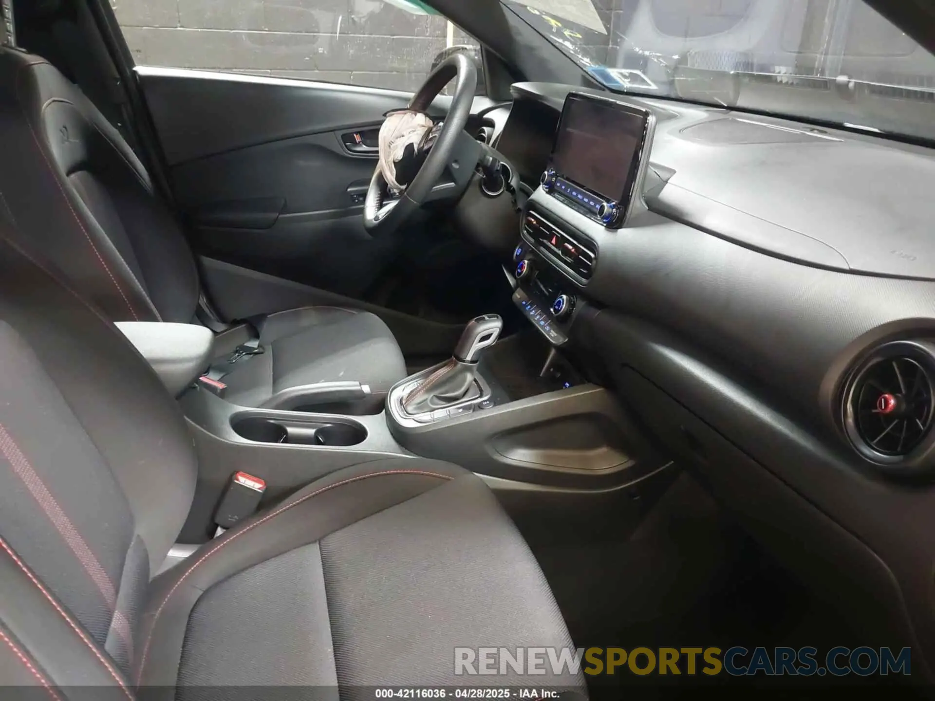5 Photograph of a damaged car KM8K3CA31PU005264 HYUNDAI KONA 2023