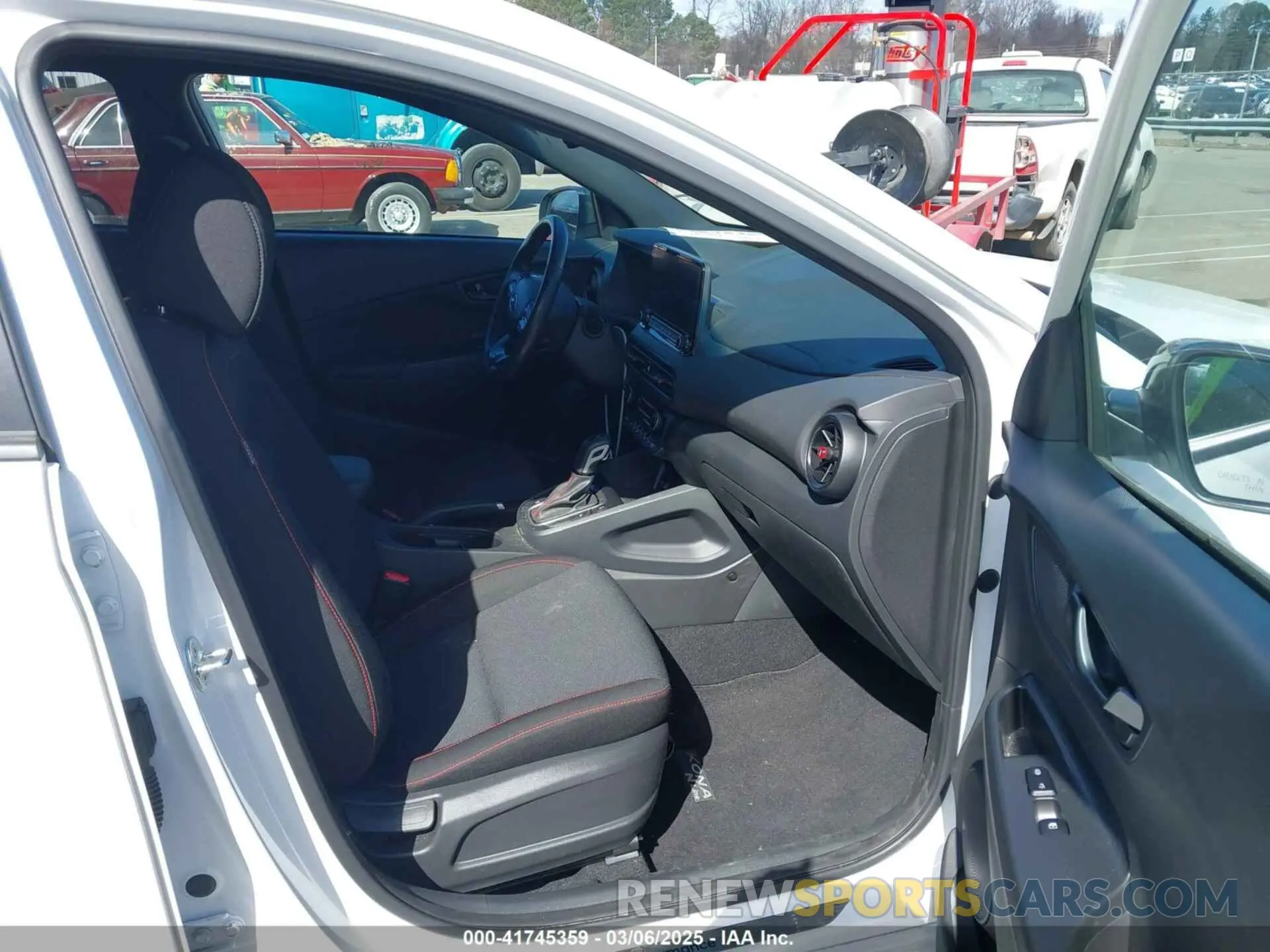 5 Photograph of a damaged car KM8K3CA34PU980566 HYUNDAI KONA 2023