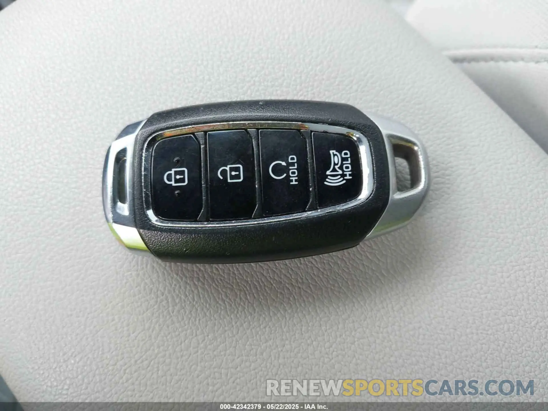 11 Photograph of a damaged car KM8K3CAB4PU025600 HYUNDAI KONA 2023