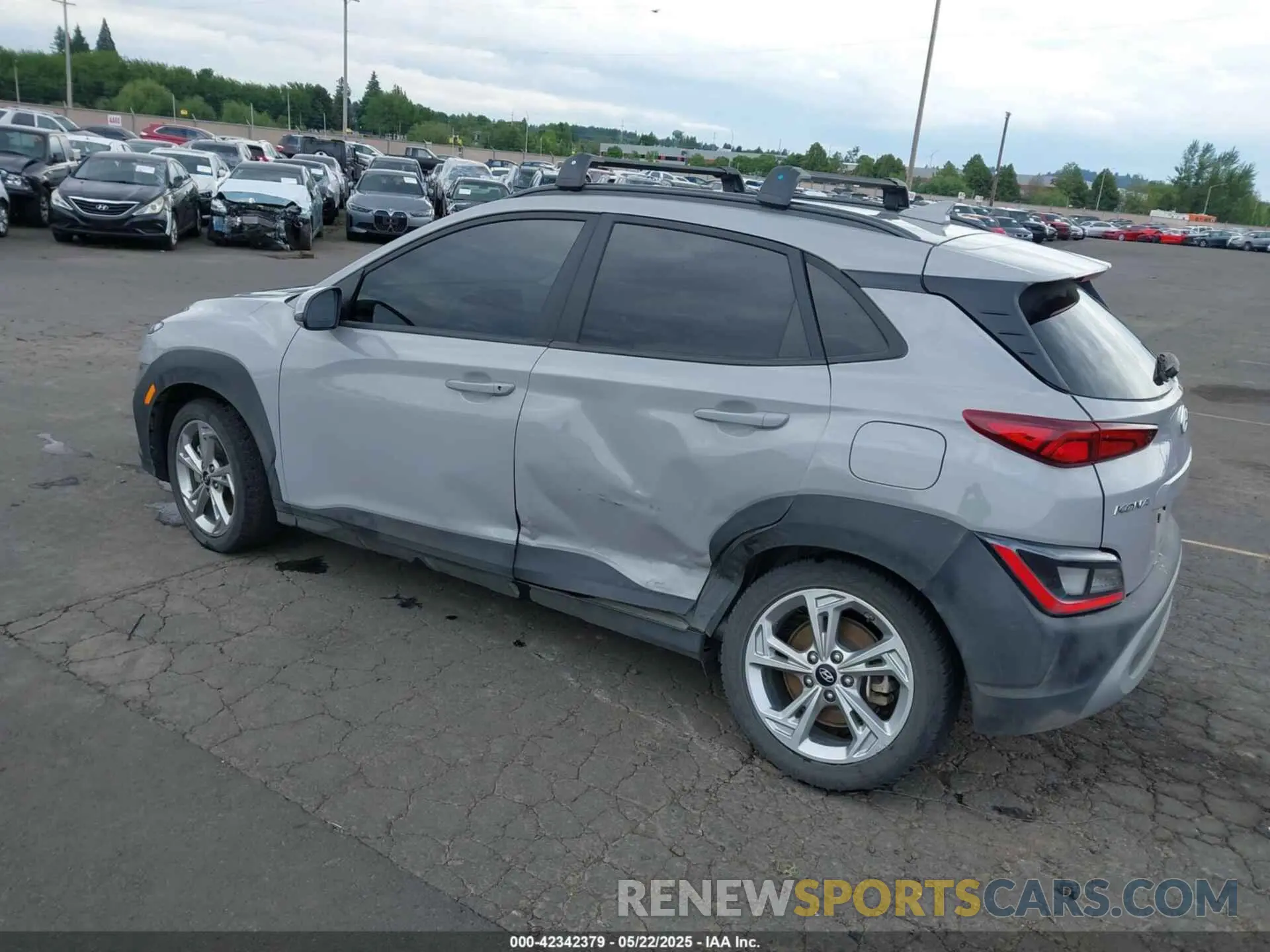 3 Photograph of a damaged car KM8K3CAB4PU025600 HYUNDAI KONA 2023