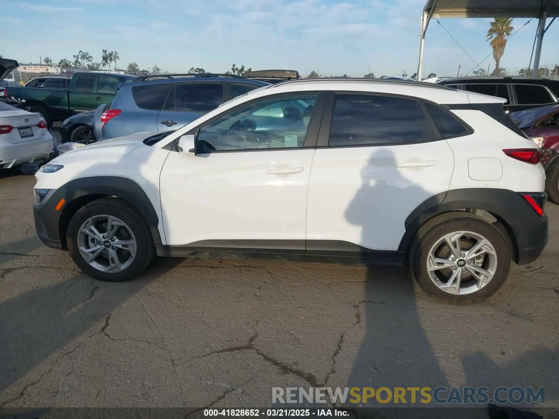 14 Photograph of a damaged car KM8K3CAB8PU055554 HYUNDAI KONA 2023
