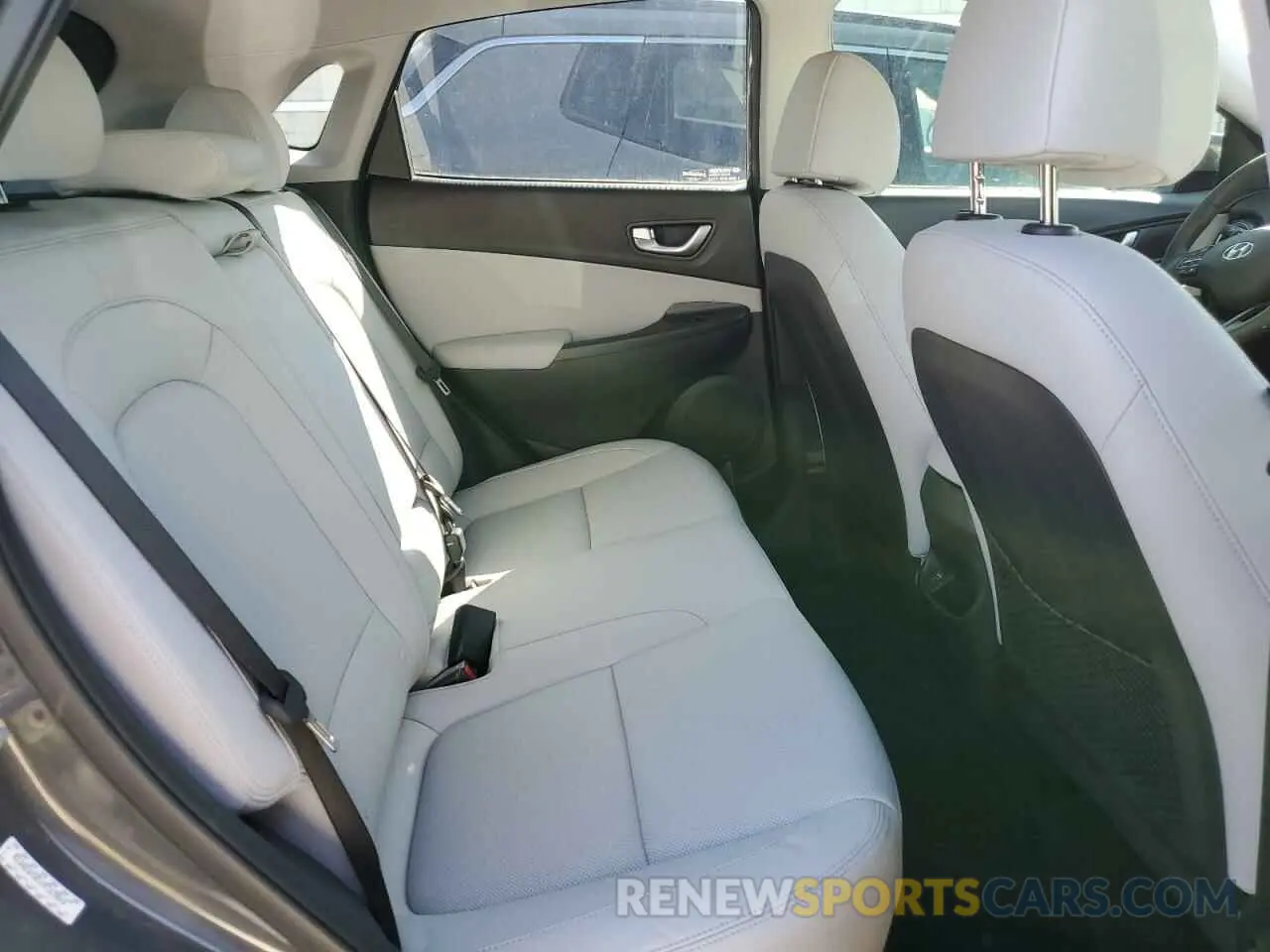 11 Фотография поврежденного автомобиля KM8K5CA31PU039070 HYUNDAI KONA 2023