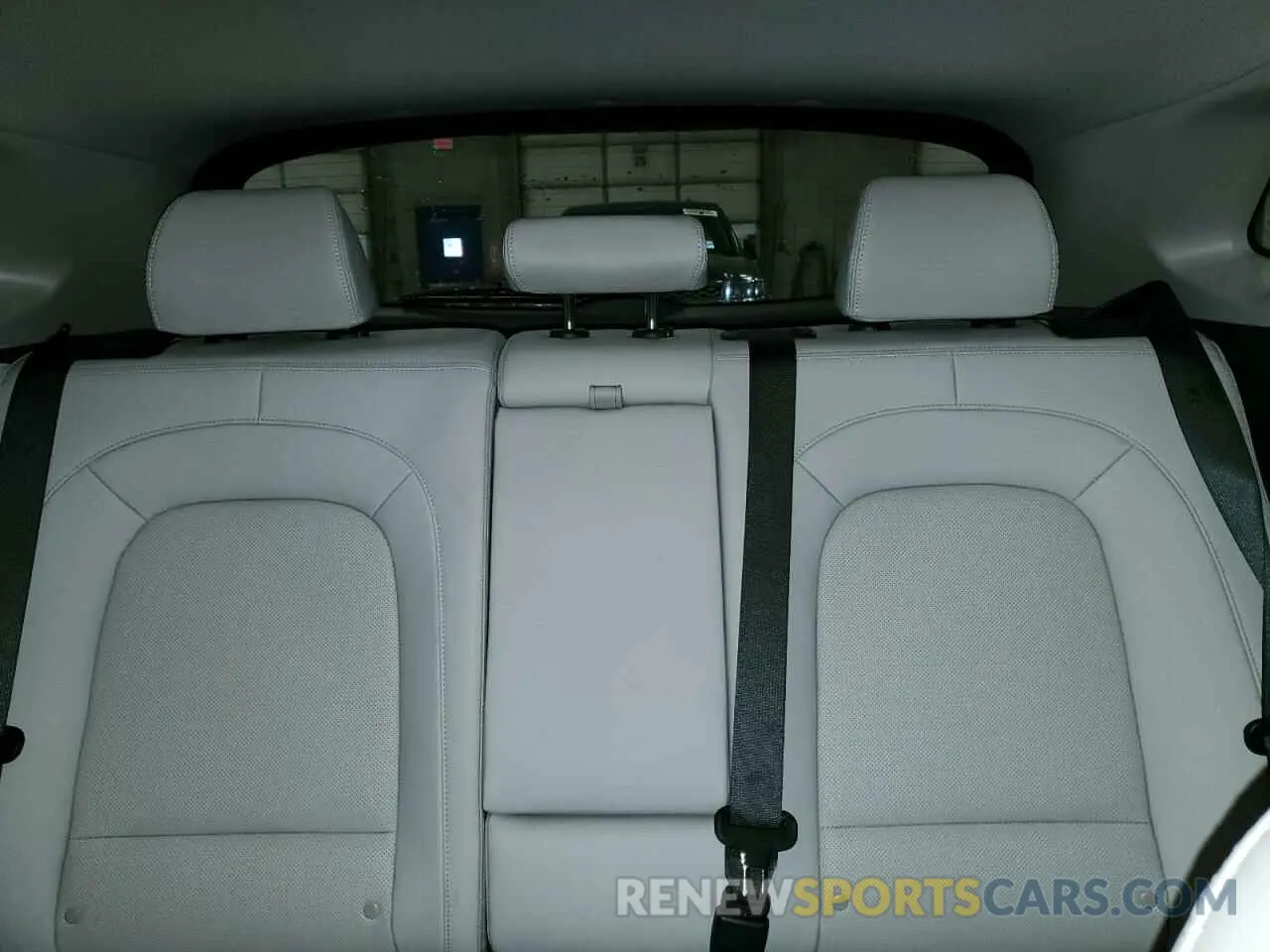 10 Photograph of a damaged car KM8K5CA35PU045602 HYUNDAI KONA 2023