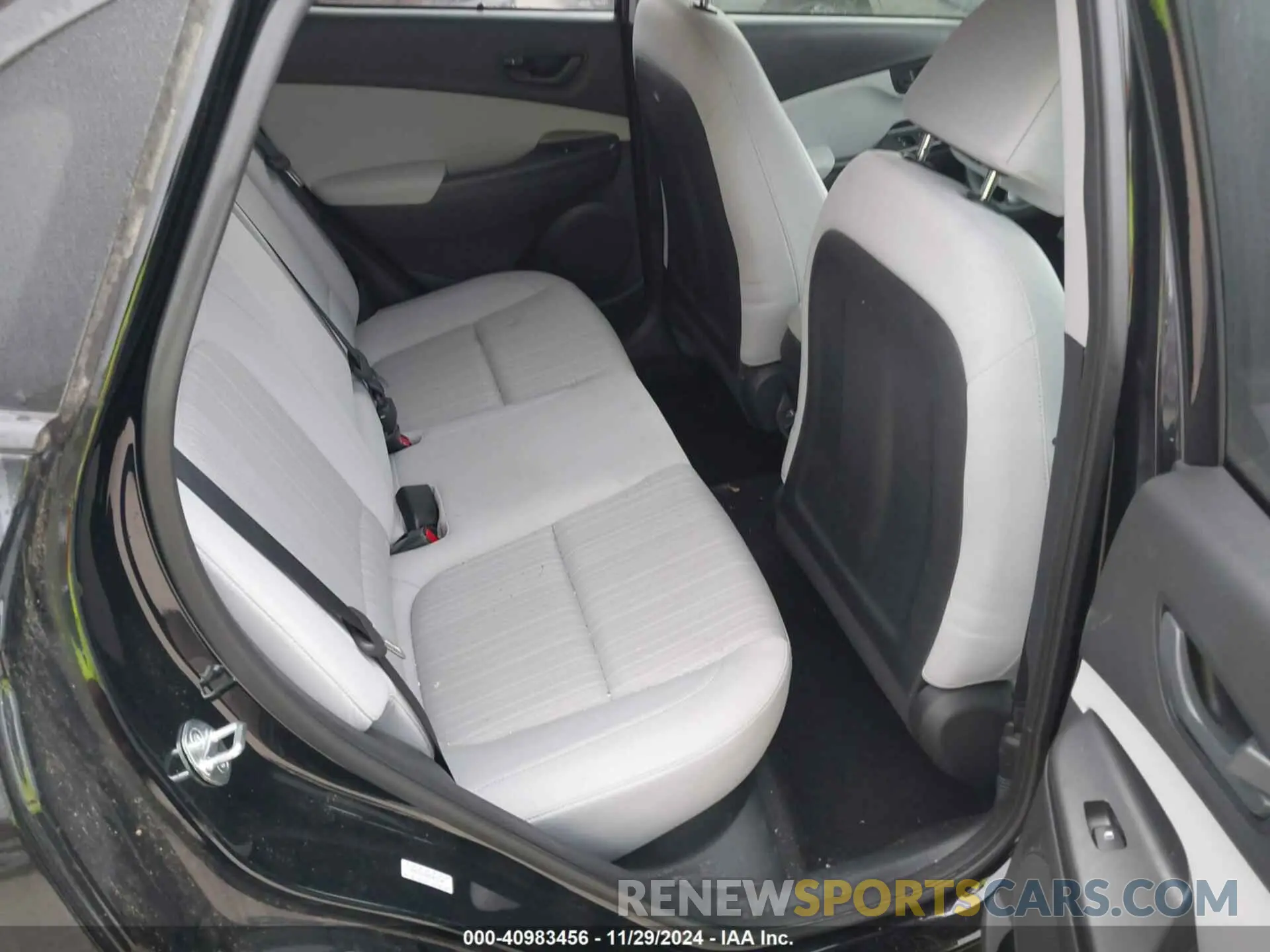 8 Photograph of a damaged car KM8K62AB0PU011100 HYUNDAI KONA 2023