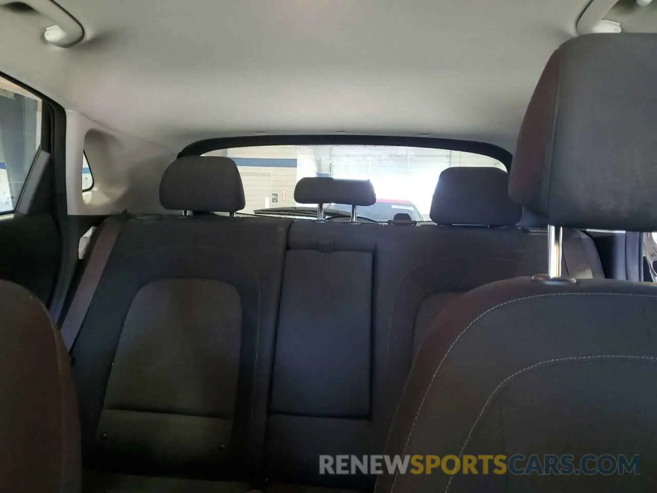 10 Photograph of a damaged car KM8K62AB0PU043982 HYUNDAI KONA 2023