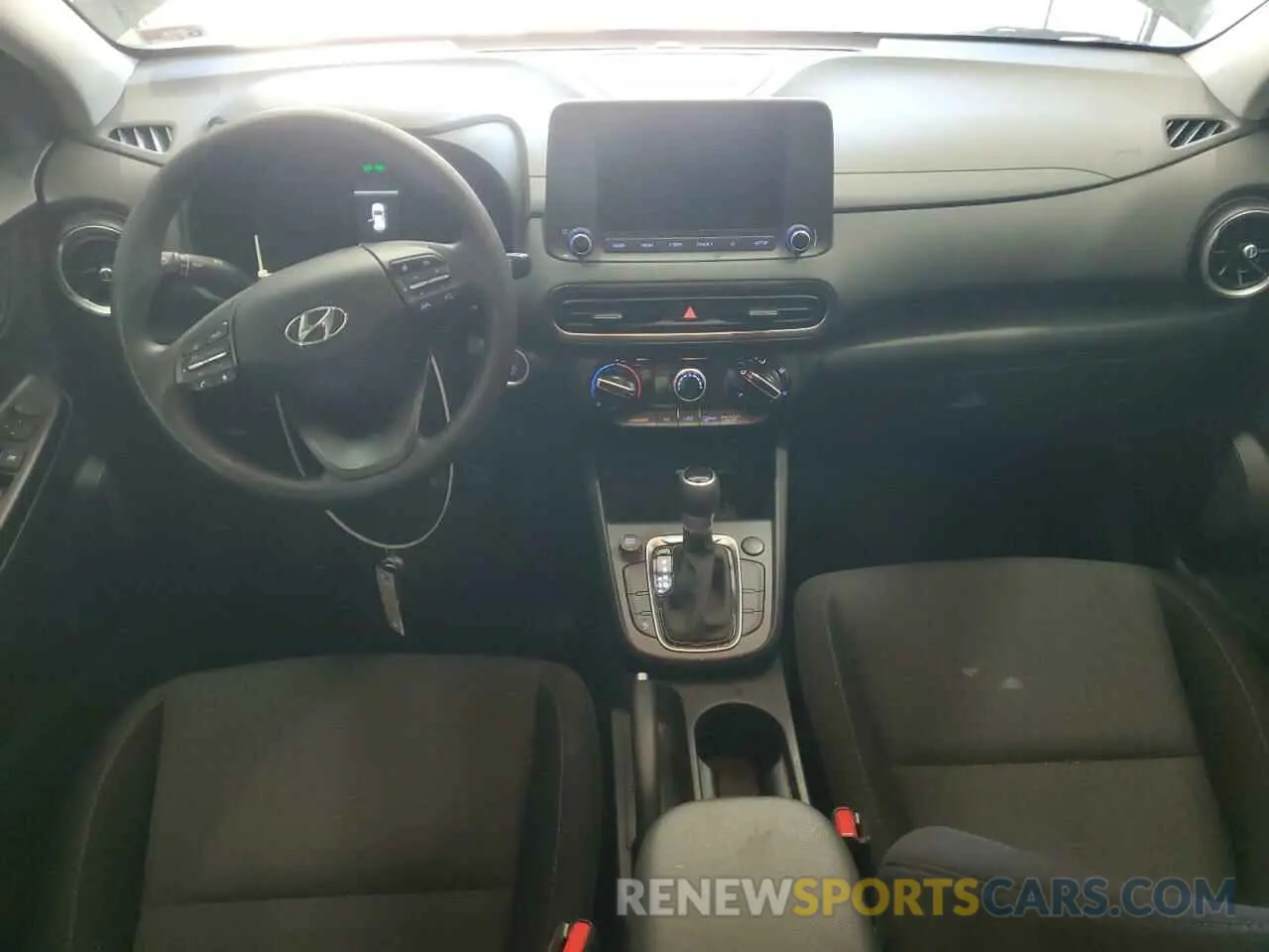 8 Photograph of a damaged car KM8K62AB0PU043982 HYUNDAI KONA 2023