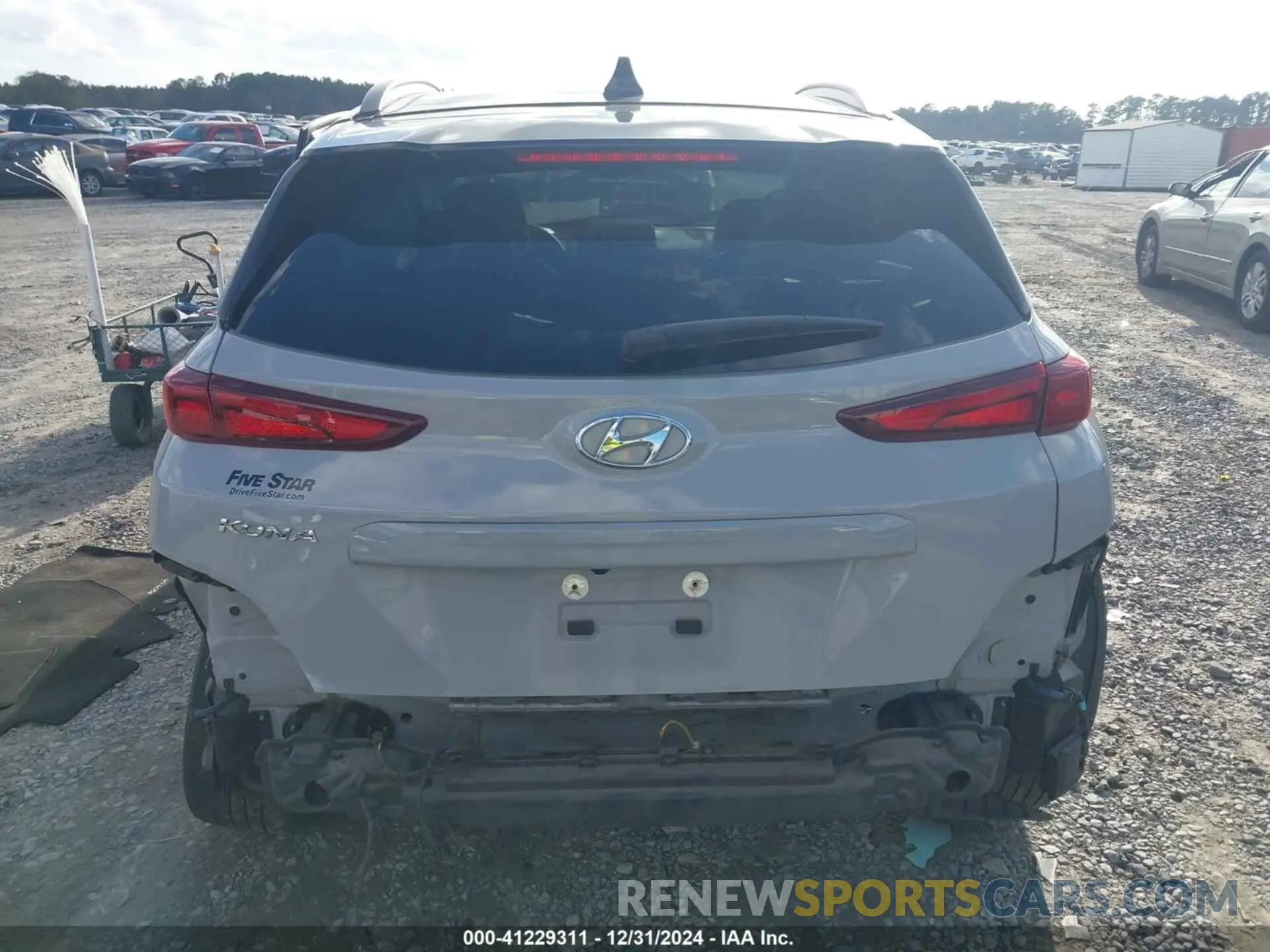 16 Фотография поврежденного автомобиля KM8K62AB2PU935487 HYUNDAI KONA 2023