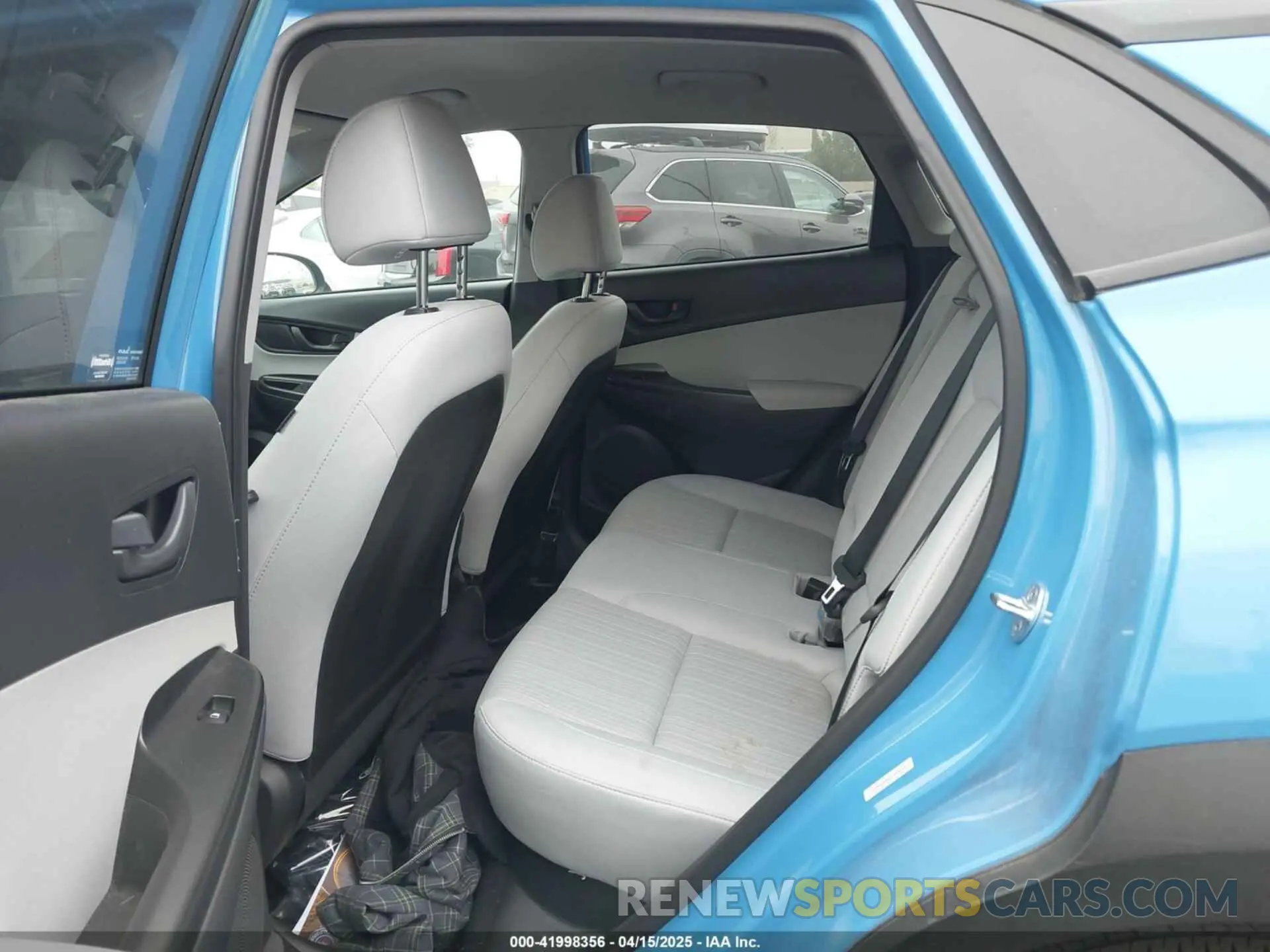 8 Photograph of a damaged car KM8K62AB5PU948640 HYUNDAI KONA 2023