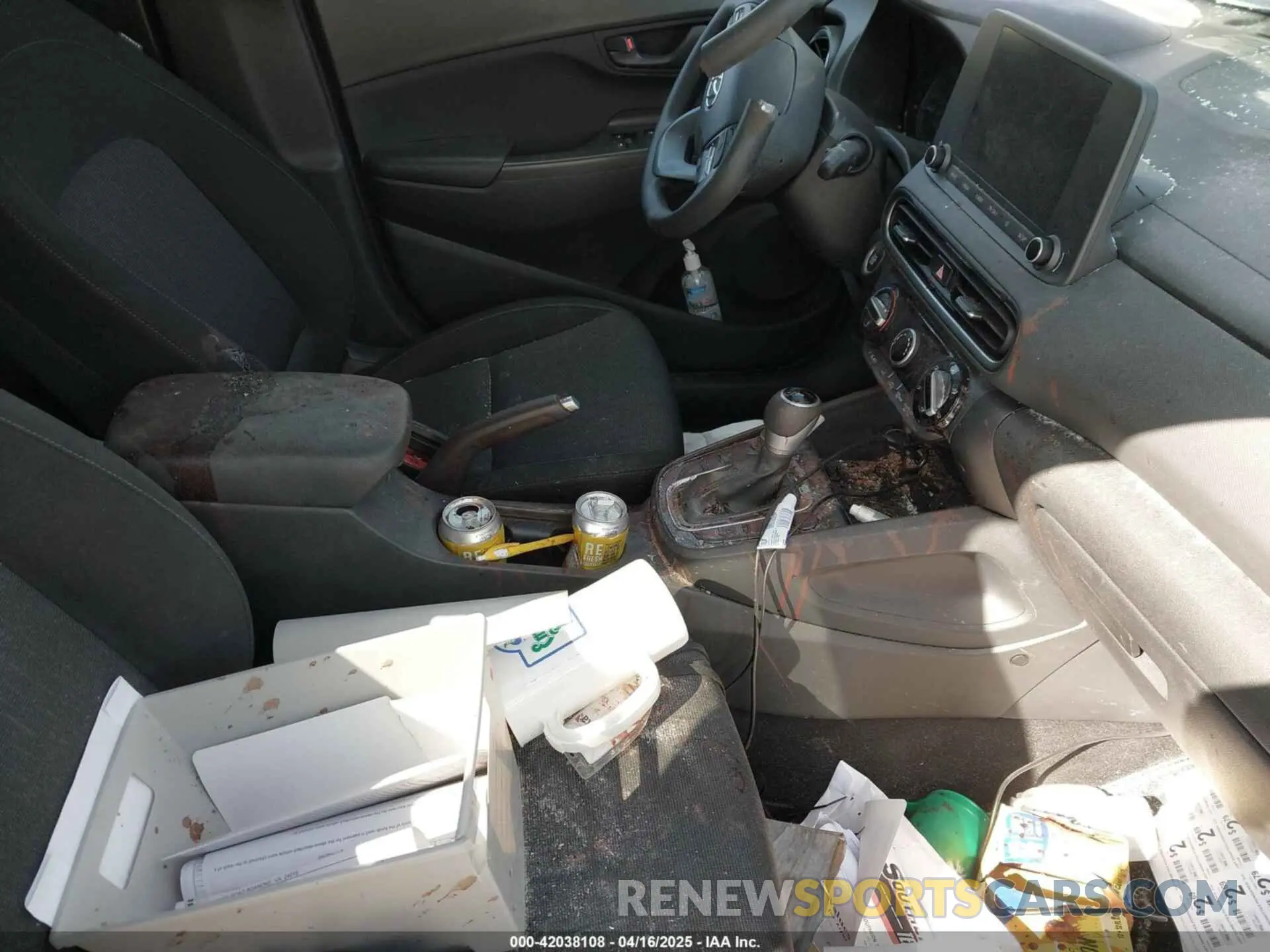 13 Photograph of a damaged car KM8K62AB6PU010422 HYUNDAI KONA 2023