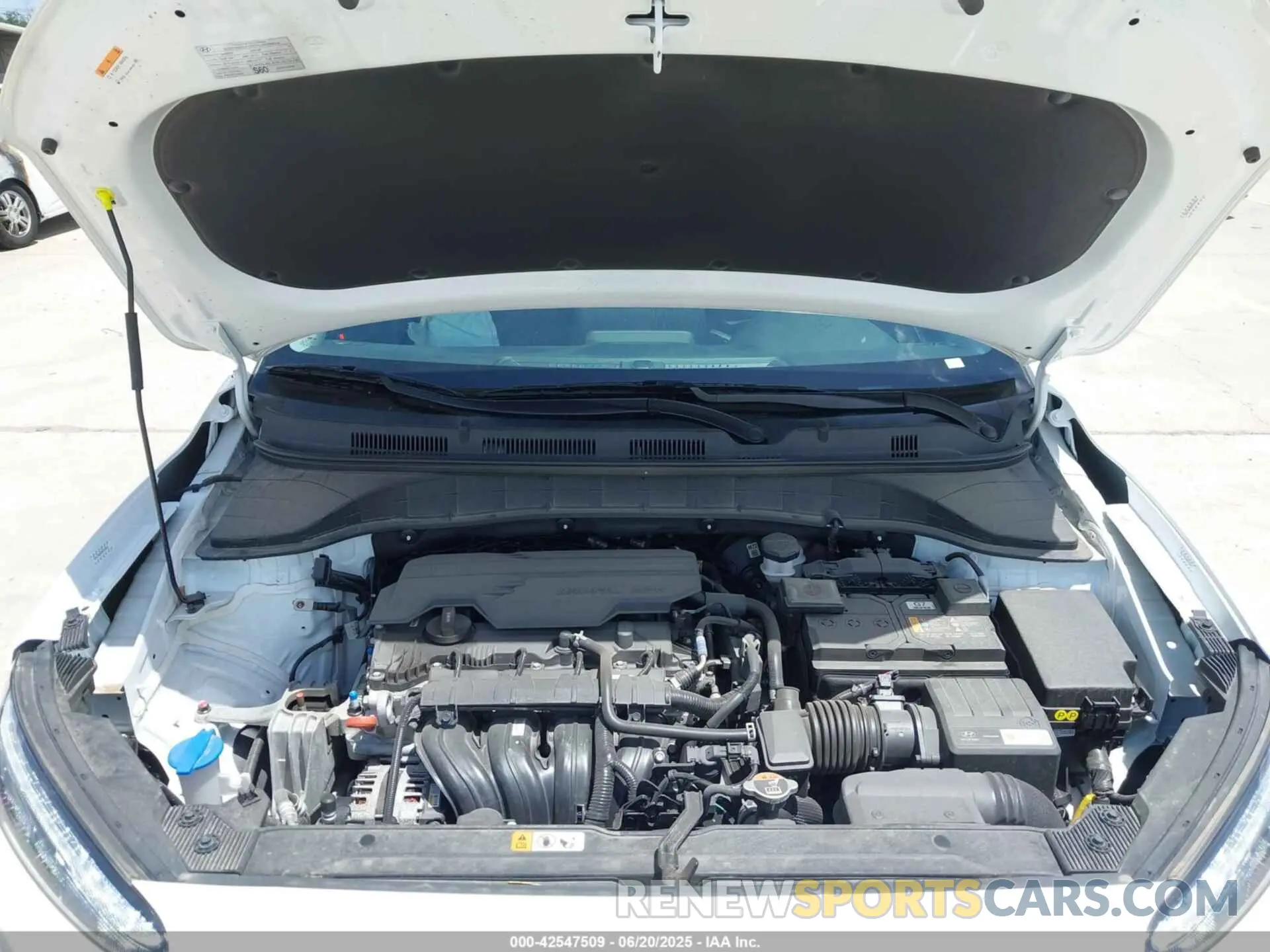 10 Photograph of a damaged car KM8K62AB6PU017029 HYUNDAI KONA 2023