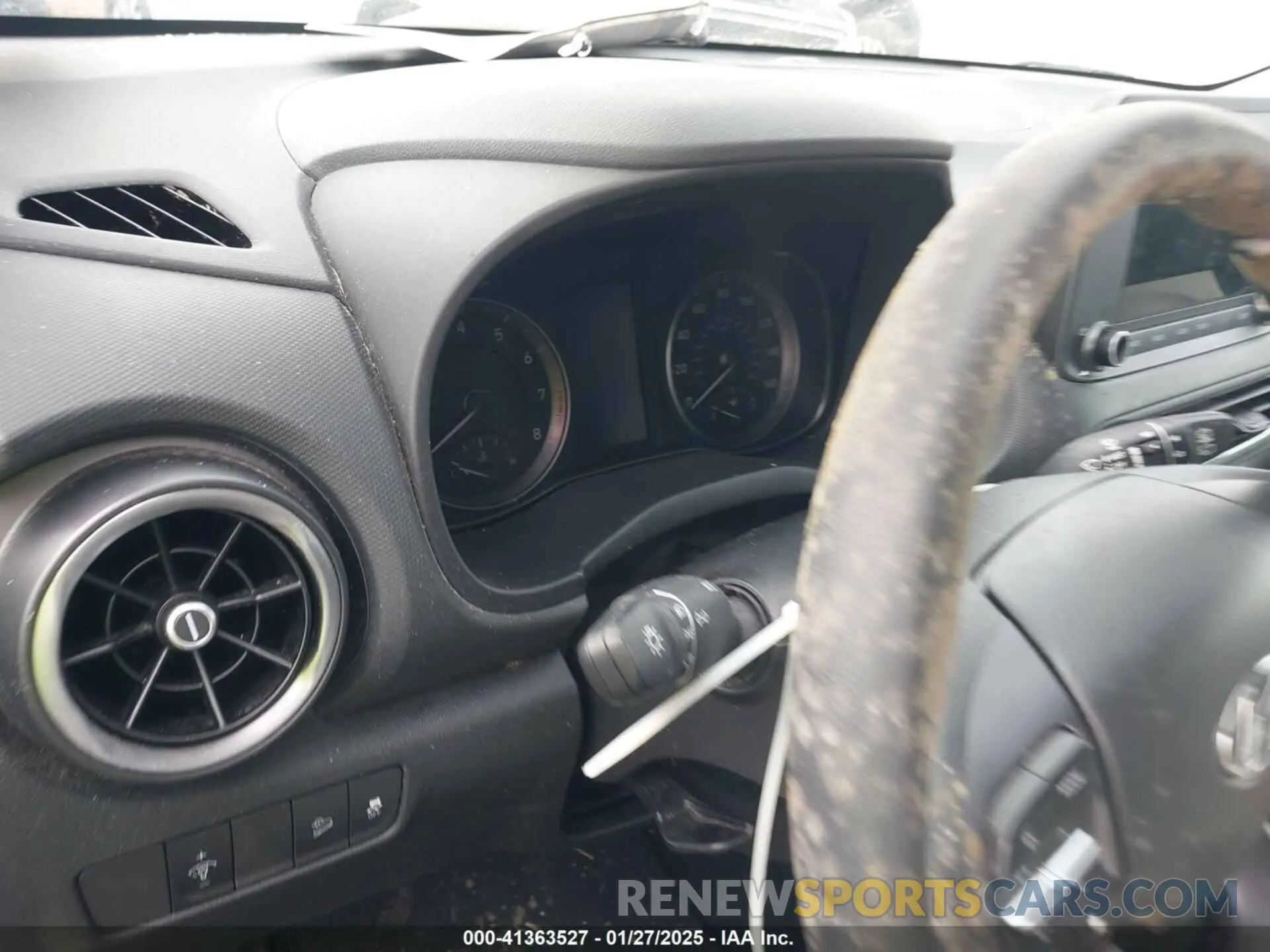 15 Photograph of a damaged car KM8K62AB6PU040648 HYUNDAI KONA 2023