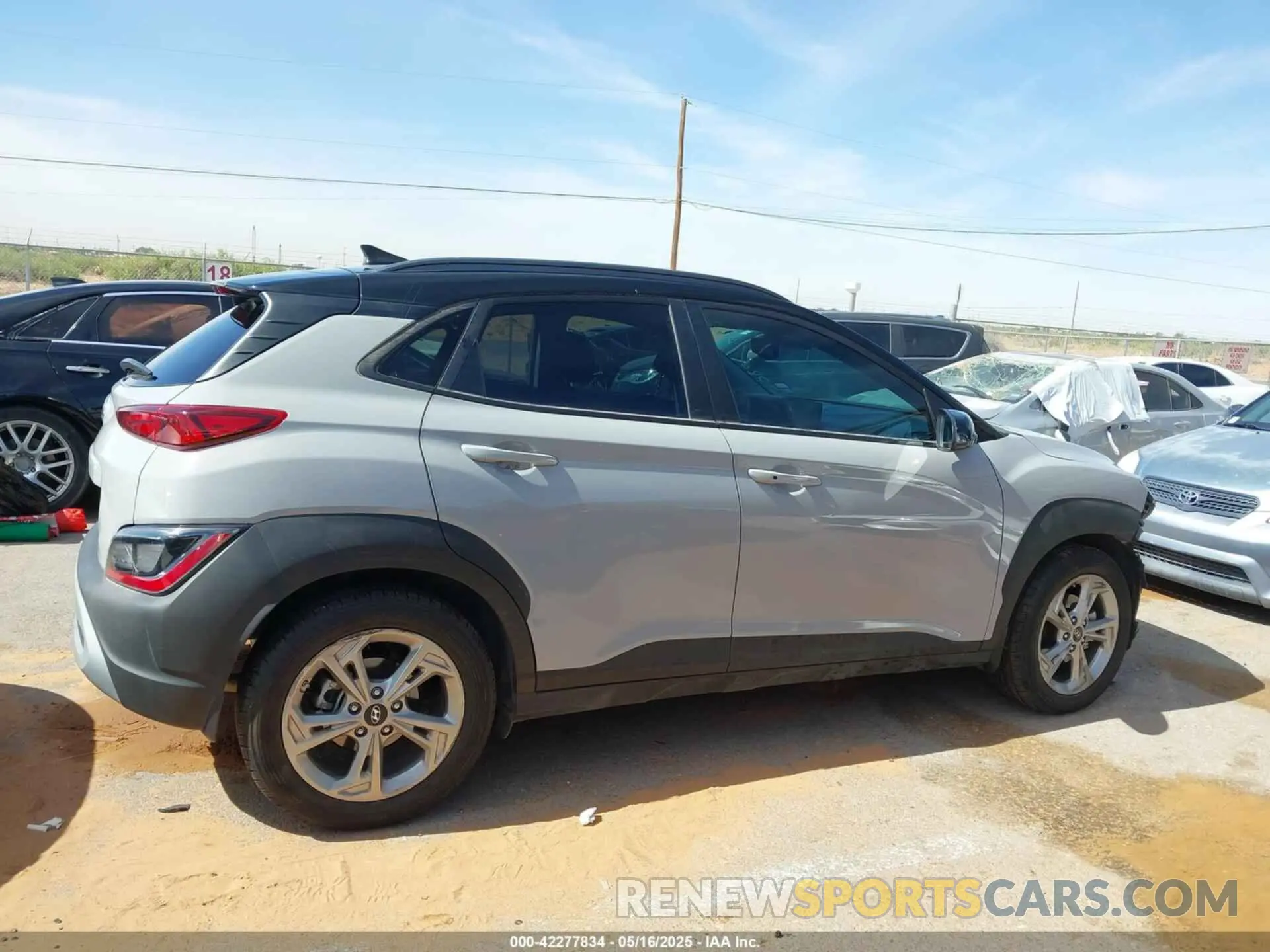13 Фотография поврежденного автомобиля KM8K62AB6PU956648 HYUNDAI KONA 2023