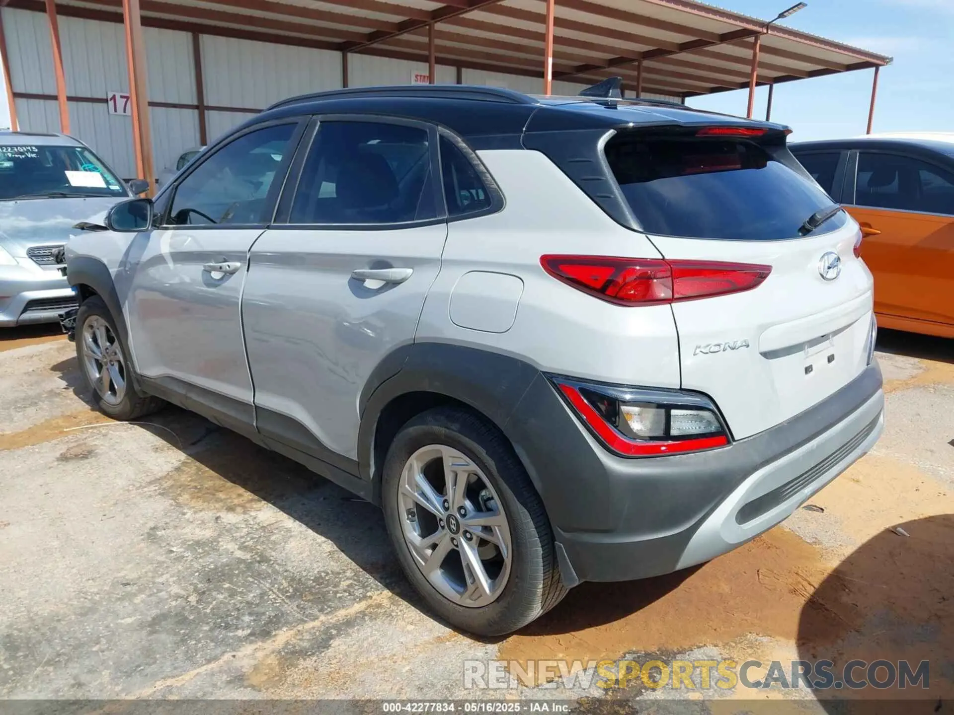 3 Фотография поврежденного автомобиля KM8K62AB6PU956648 HYUNDAI KONA 2023