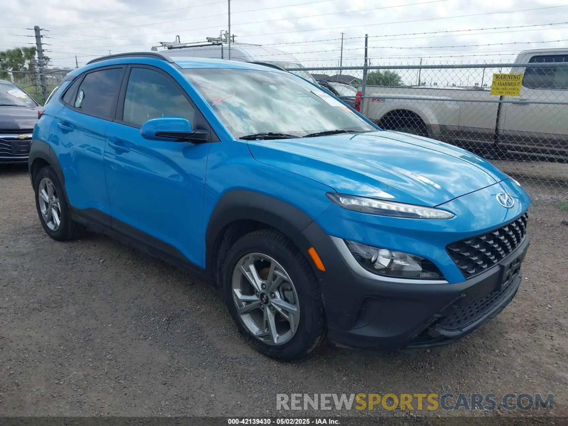 1 Photograph of a damaged car KM8K62AB8PU004377 HYUNDAI KONA 2023