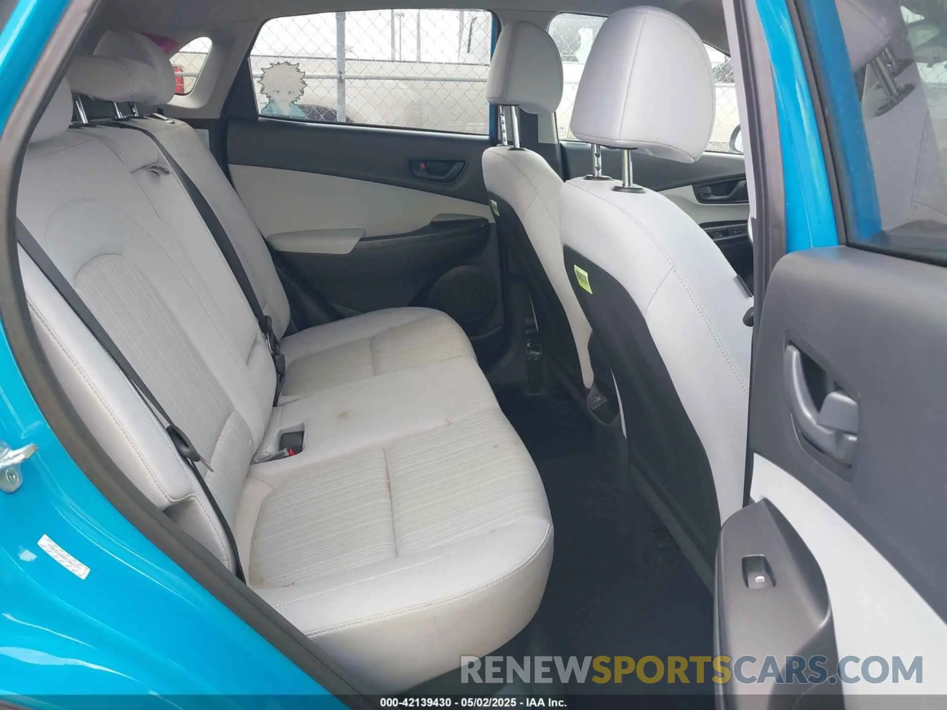 8 Photograph of a damaged car KM8K62AB8PU004377 HYUNDAI KONA 2023
