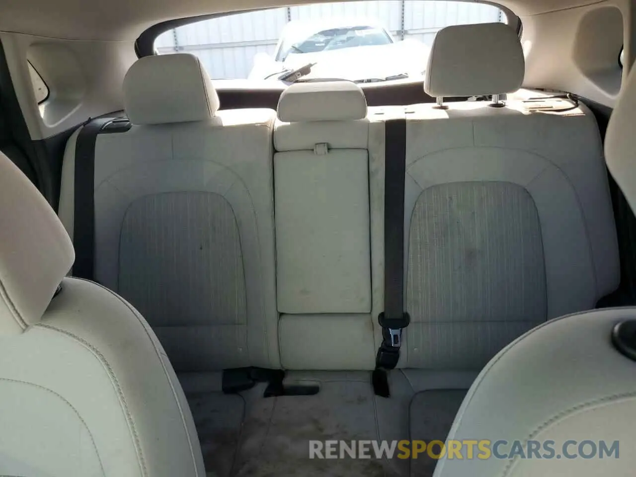 10 Photograph of a damaged car KM8K62AB9PU018823 HYUNDAI KONA 2023