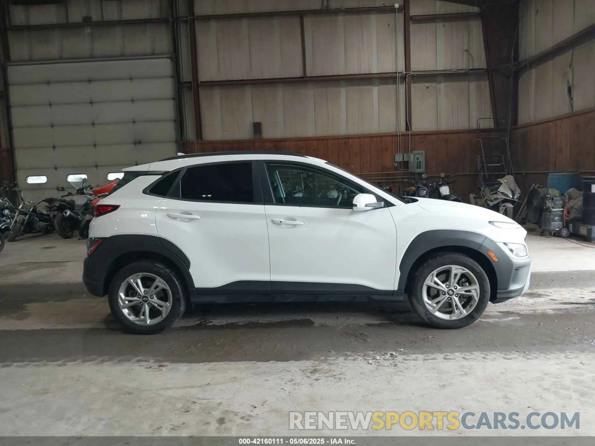 14 Photograph of a damaged car KM8K6CAB0PU954853 HYUNDAI KONA 2023