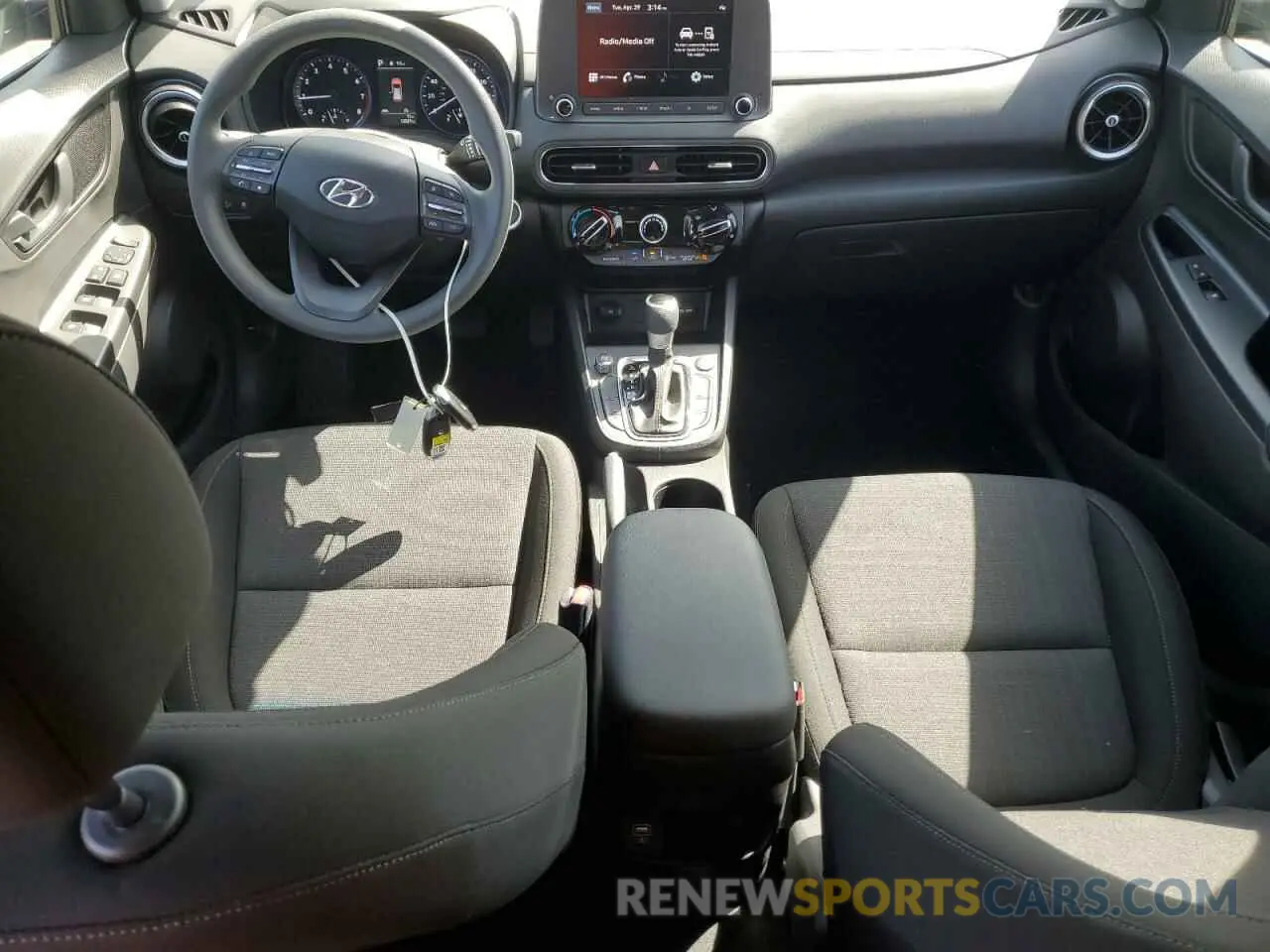 8 Photograph of a damaged car KM8K6CAB0PU982796 HYUNDAI KONA 2023