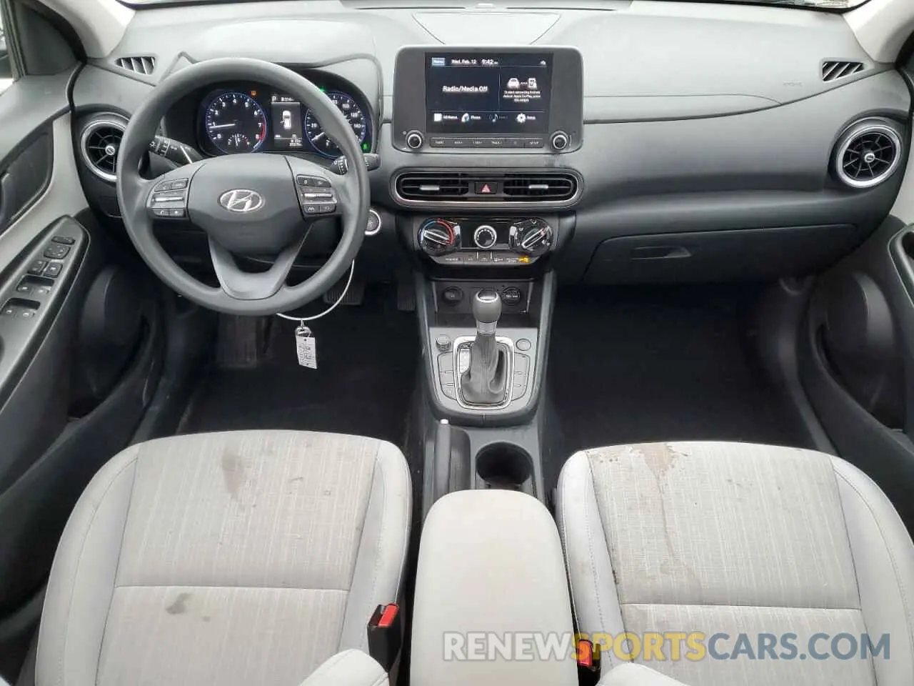 8 Photograph of a damaged car KM8K6CAB1PU050946 HYUNDAI KONA 2023