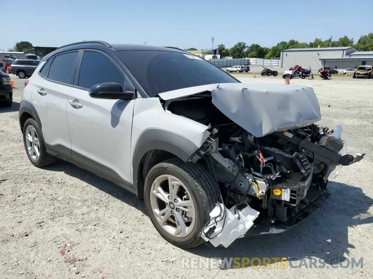 4 Photograph of a damaged car KM8K6CAB3PU004017 HYUNDAI KONA 2023
