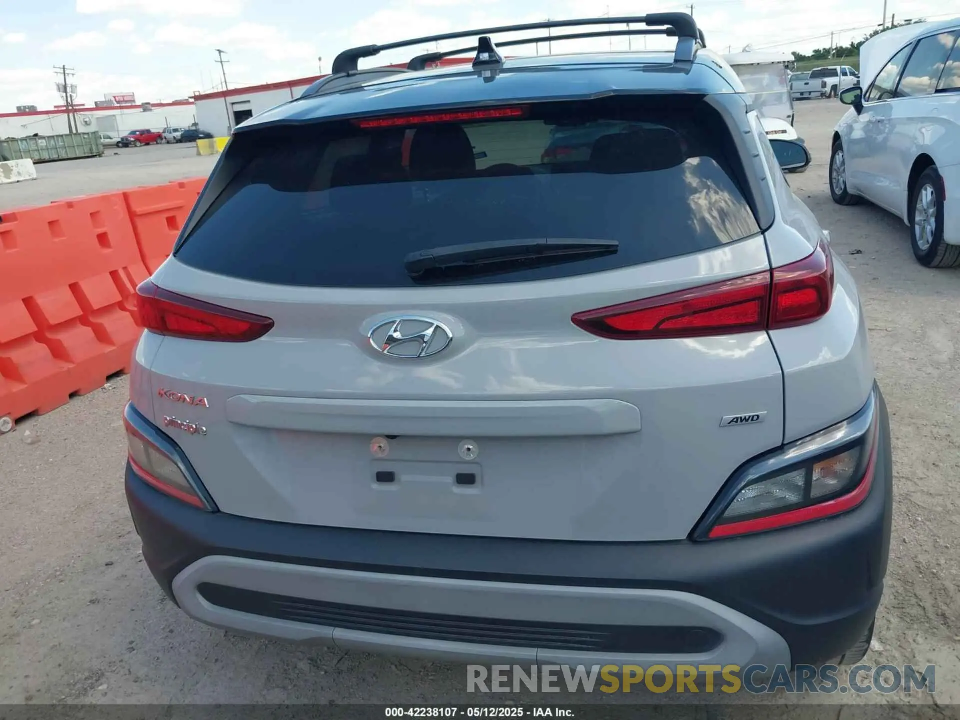 16 Фотография поврежденного автомобиля KM8K6CAB4PU008576 HYUNDAI KONA 2023