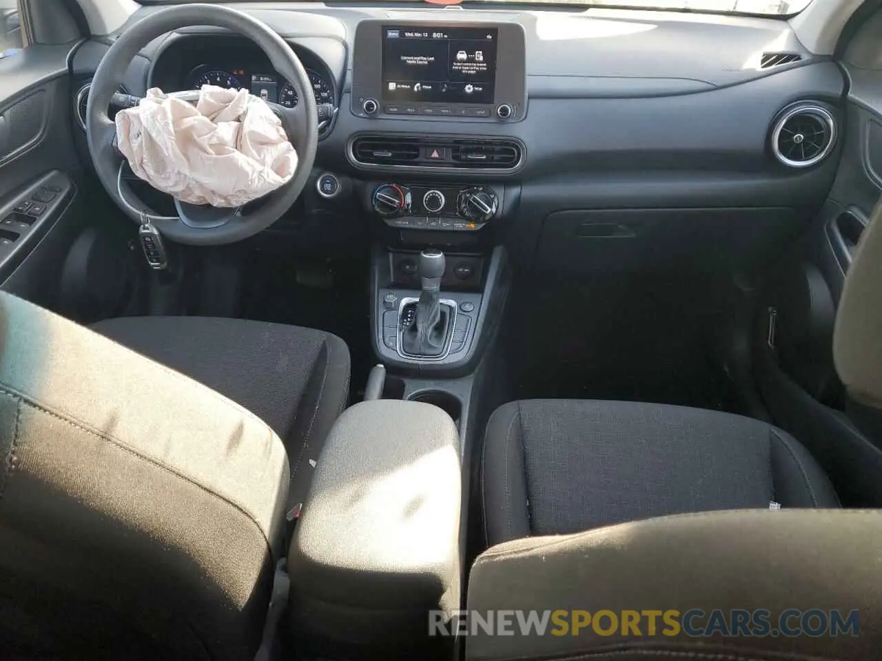 8 Фотография поврежденного автомобиля KM8K6CAB6PU979014 HYUNDAI KONA 2023