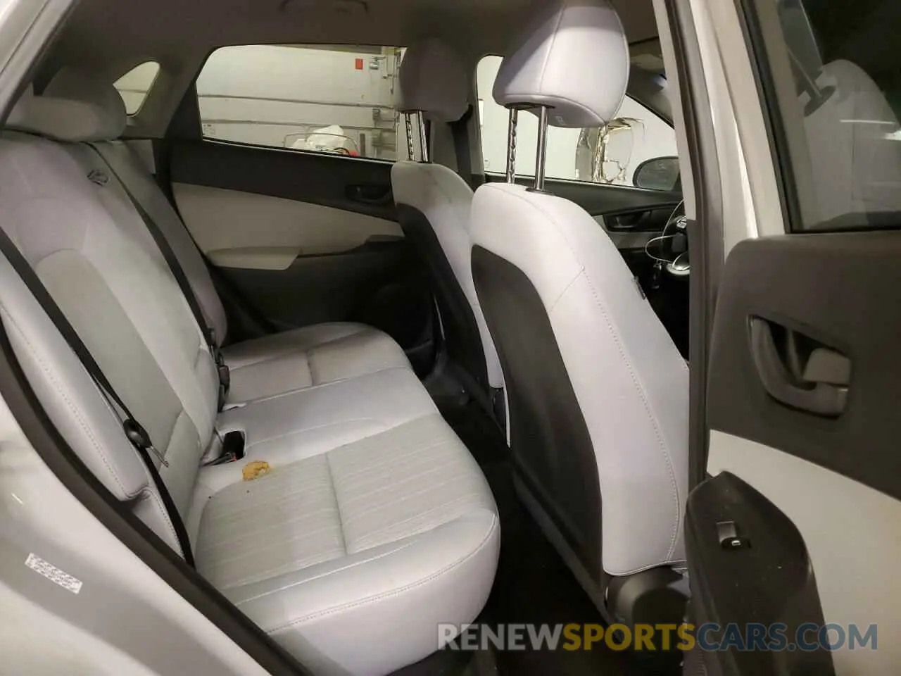 10 Photograph of a damaged car KM8K6CAB6PU983807 HYUNDAI KONA 2023