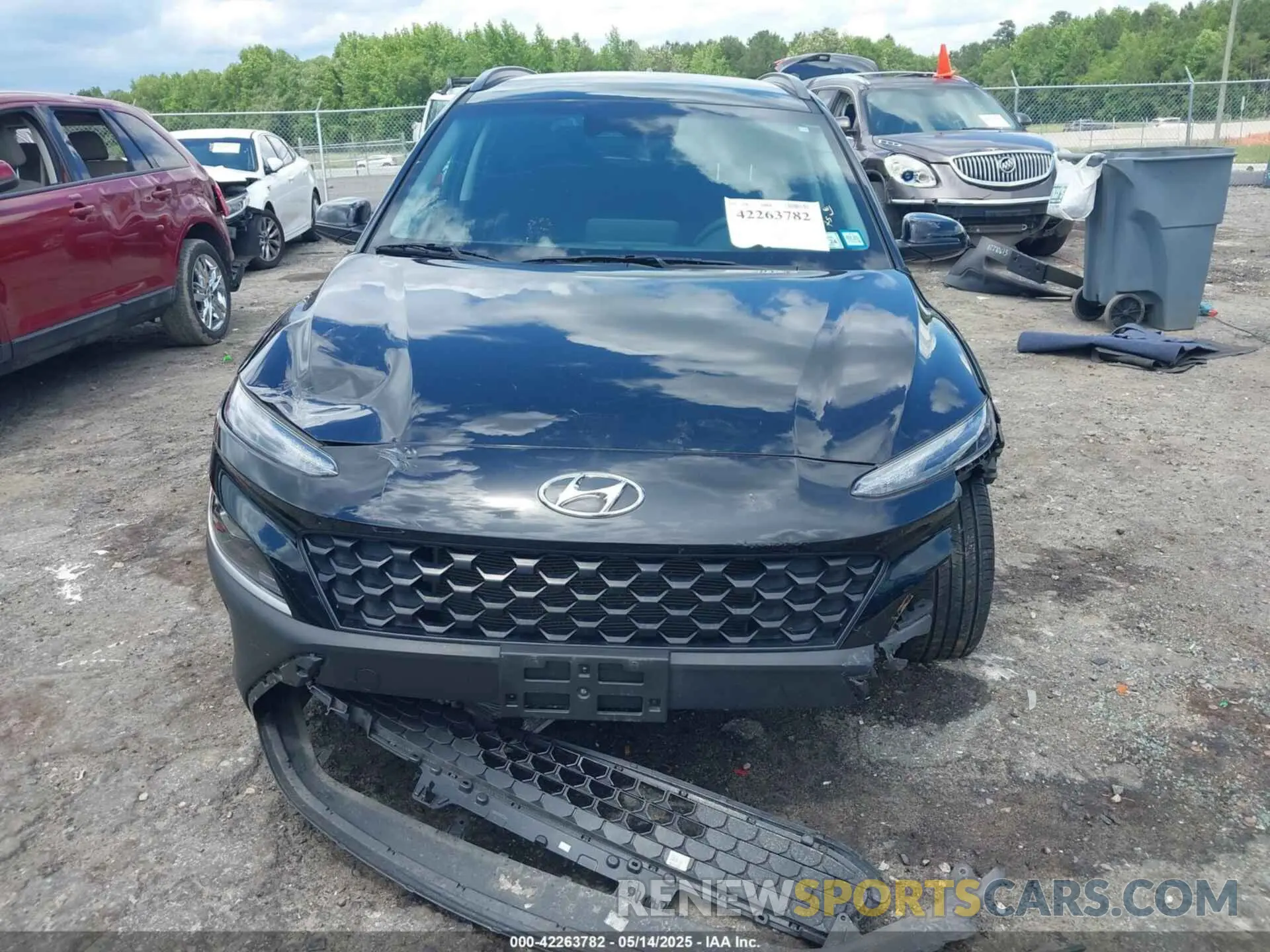 11 Photograph of a damaged car KM8K6CAB6PU996783 HYUNDAI KONA 2023