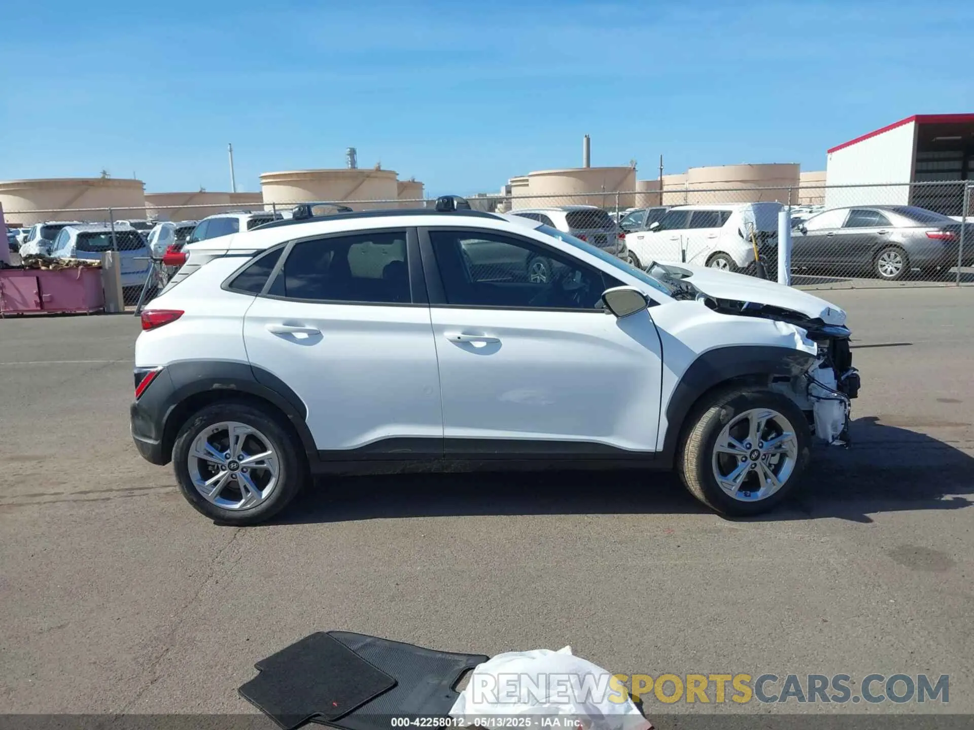 13 Photograph of a damaged car KM8K6CAB8PU038521 HYUNDAI KONA 2023