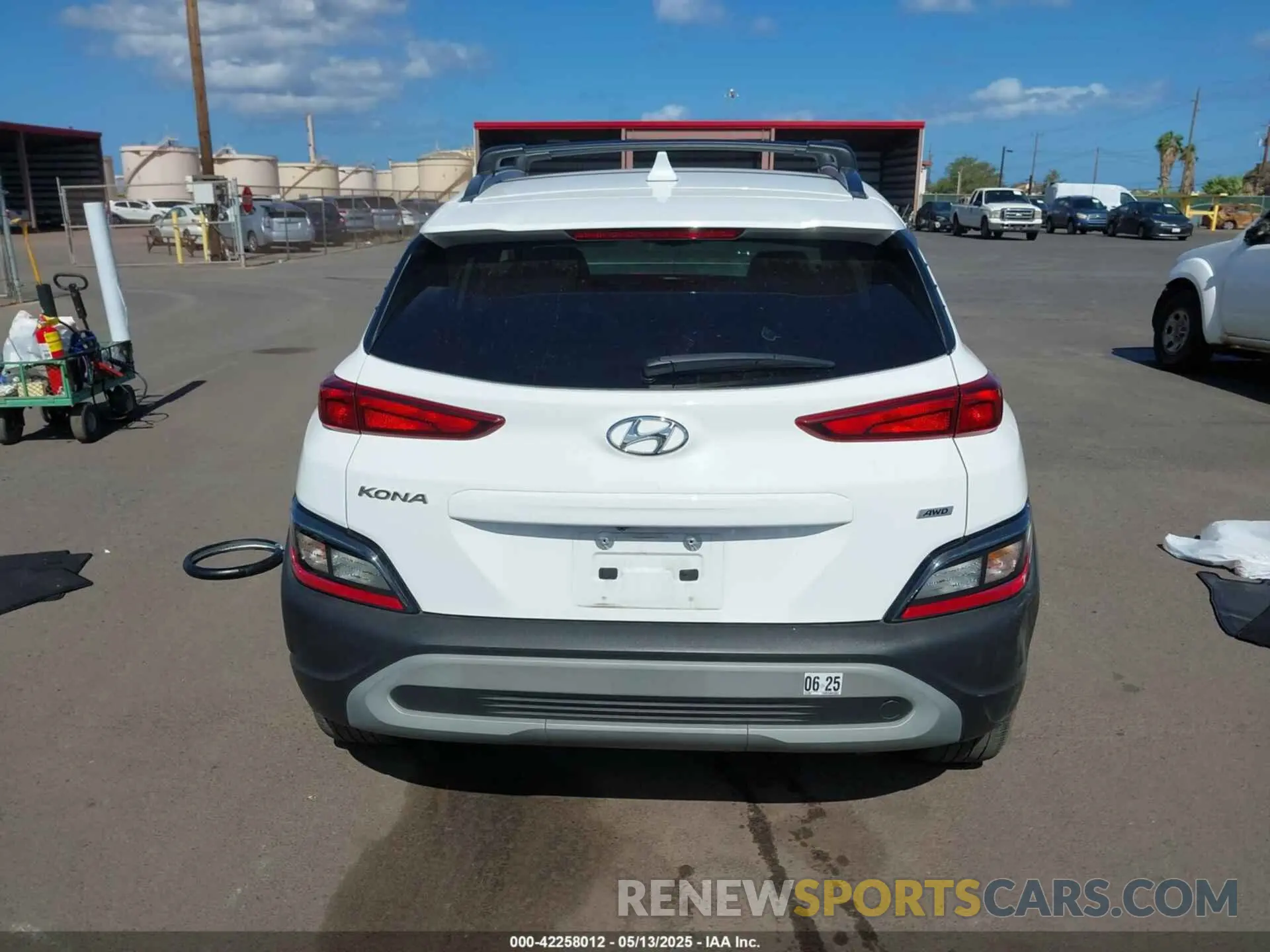 16 Photograph of a damaged car KM8K6CAB8PU038521 HYUNDAI KONA 2023