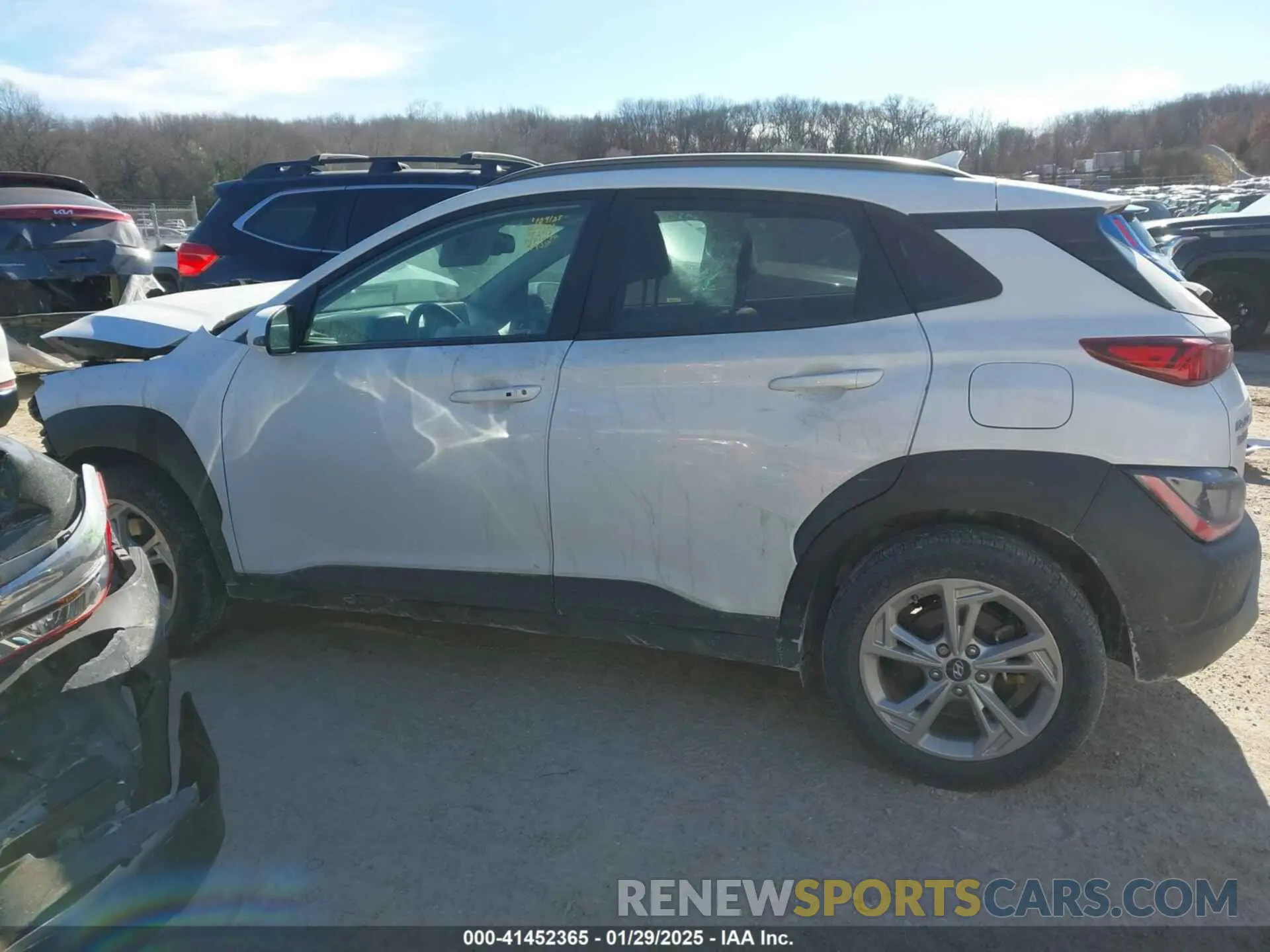 14 Photograph of a damaged car KM8K6CAB9PU942412 HYUNDAI KONA 2023