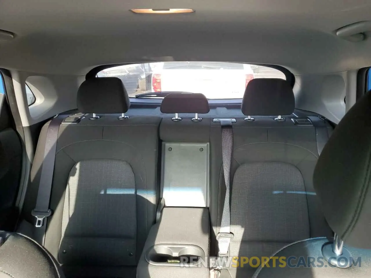 10 Фотография поврежденного автомобиля KM8K6CABXPU934819 HYUNDAI KONA 2023