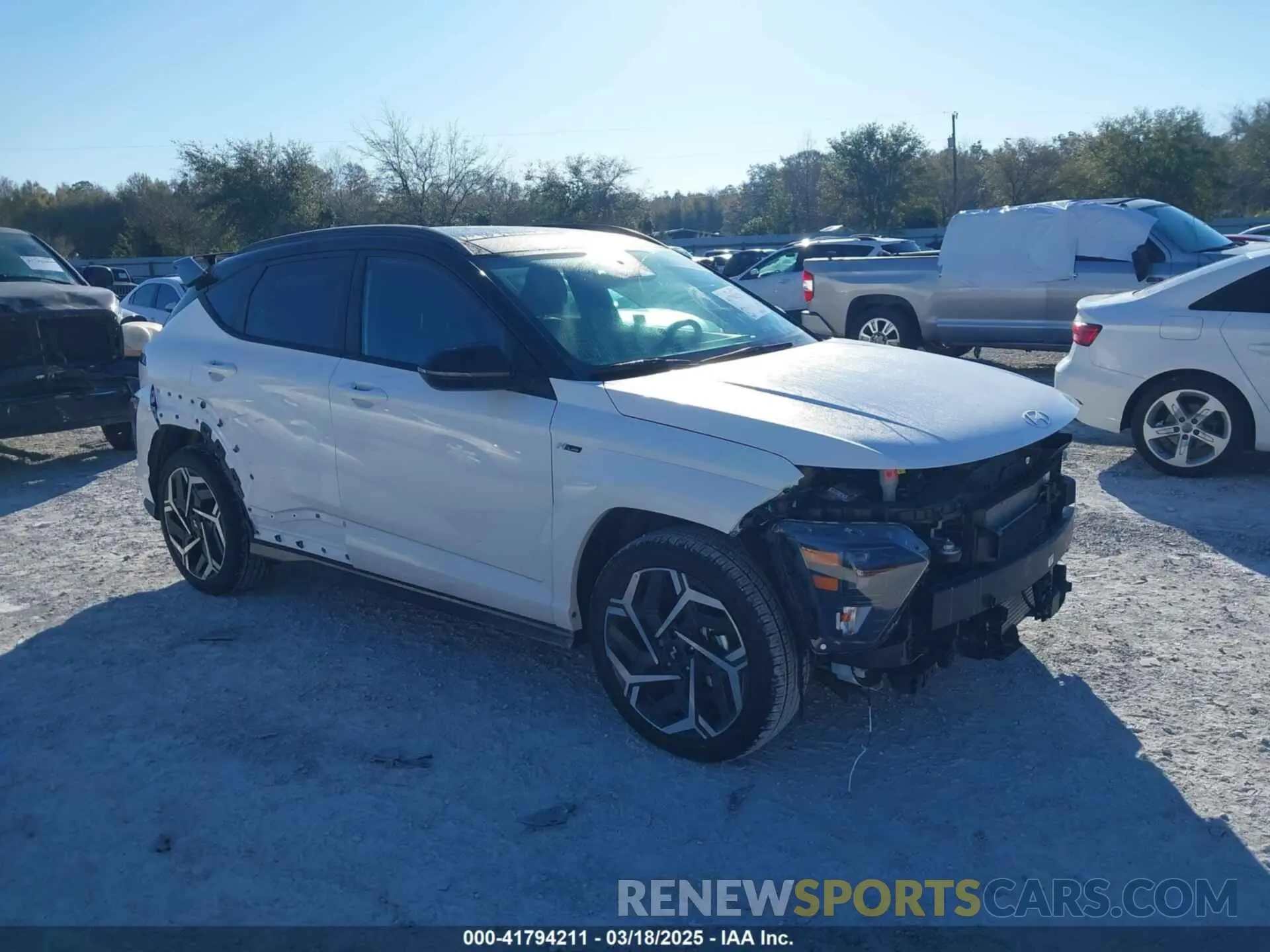 1 Фотография поврежденного автомобиля KM8HA3A36RU162744 HYUNDAI KONA 2024