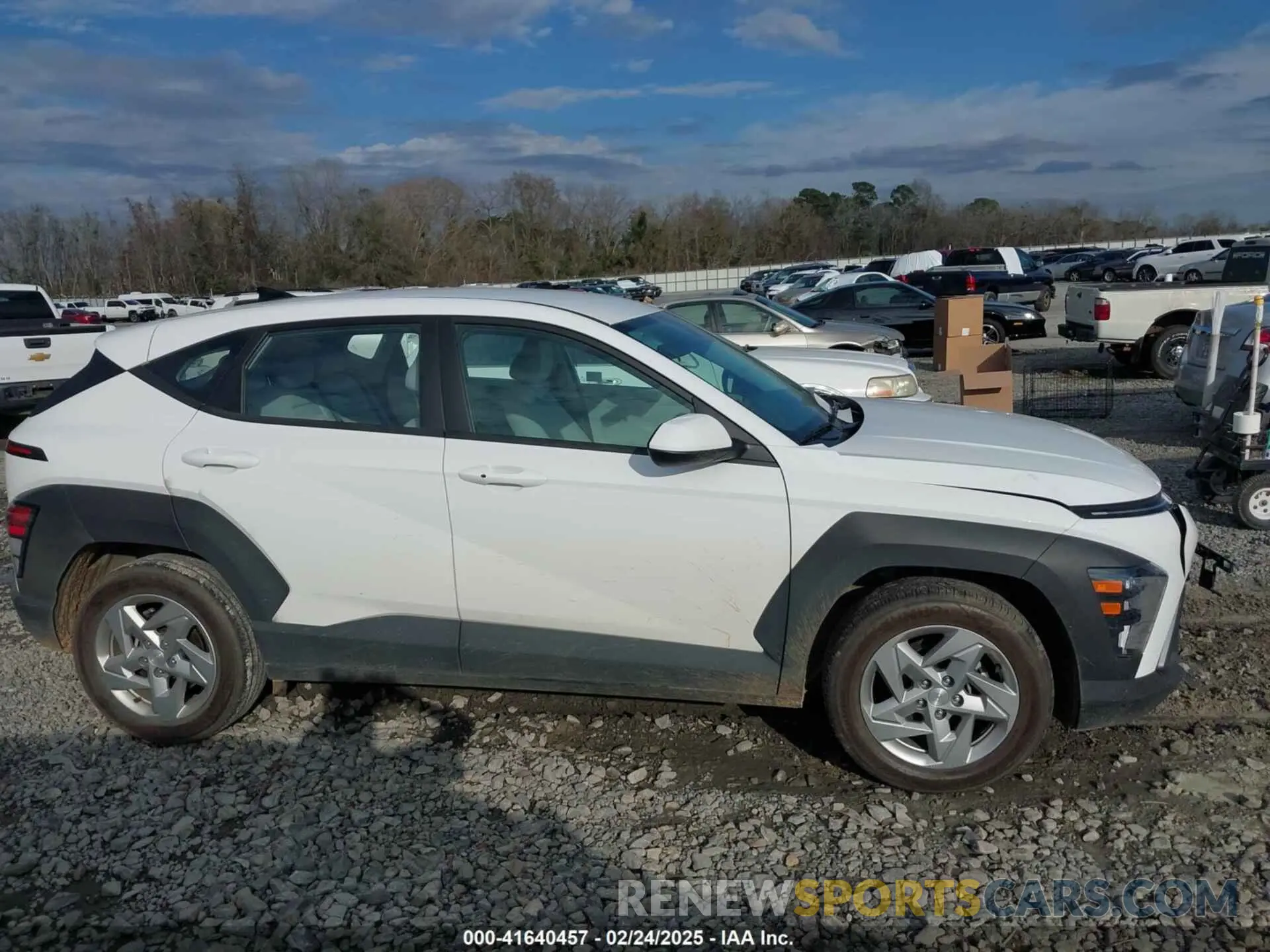 13 Фотография поврежденного автомобиля KM8HA3ABXRU112114 HYUNDAI KONA 2024