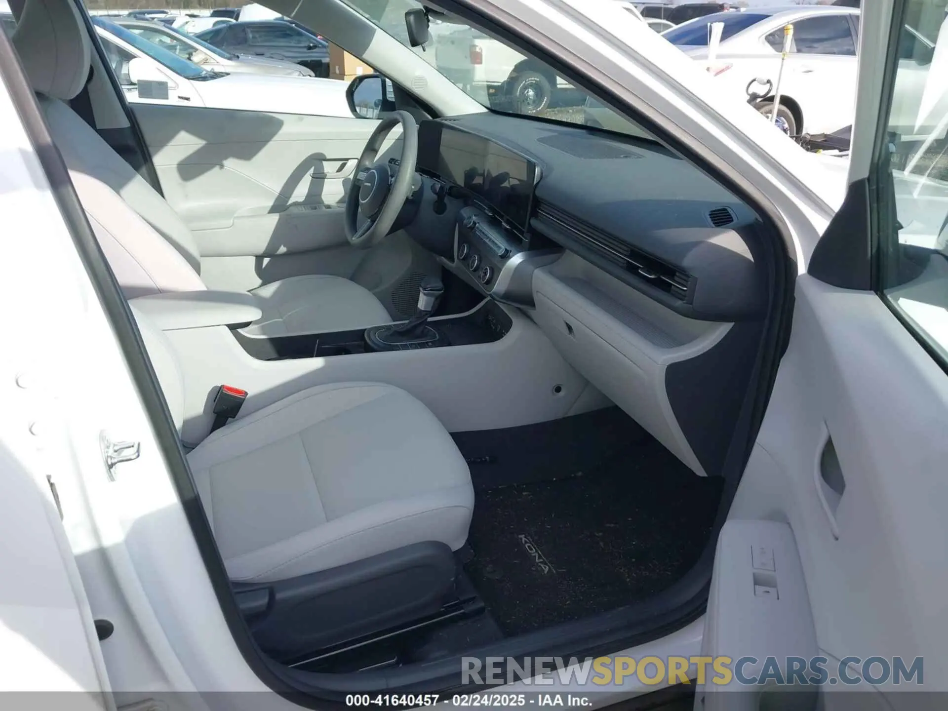5 Фотография поврежденного автомобиля KM8HA3ABXRU112114 HYUNDAI KONA 2024