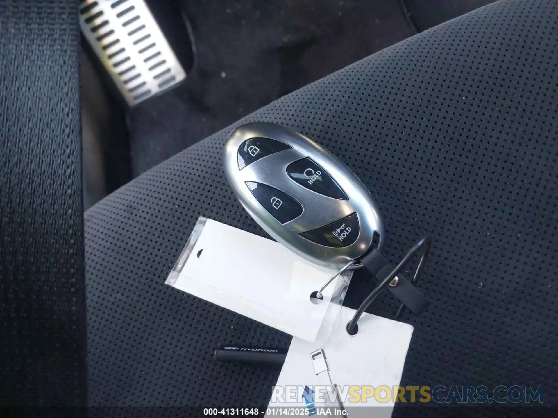 11 Фотография поврежденного автомобиля KM8HACA33RU166301 HYUNDAI KONA 2024