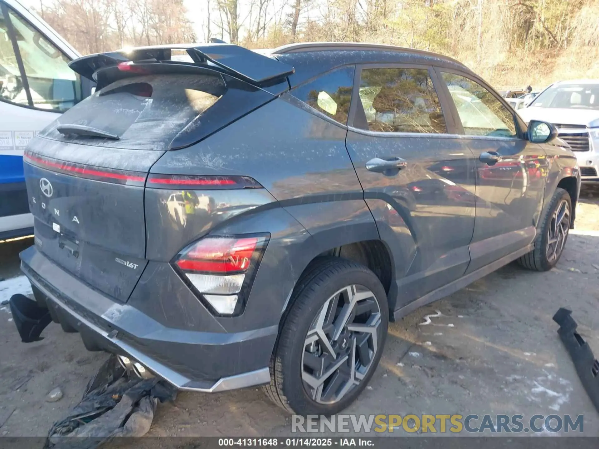 4 Фотография поврежденного автомобиля KM8HACA33RU166301 HYUNDAI KONA 2024