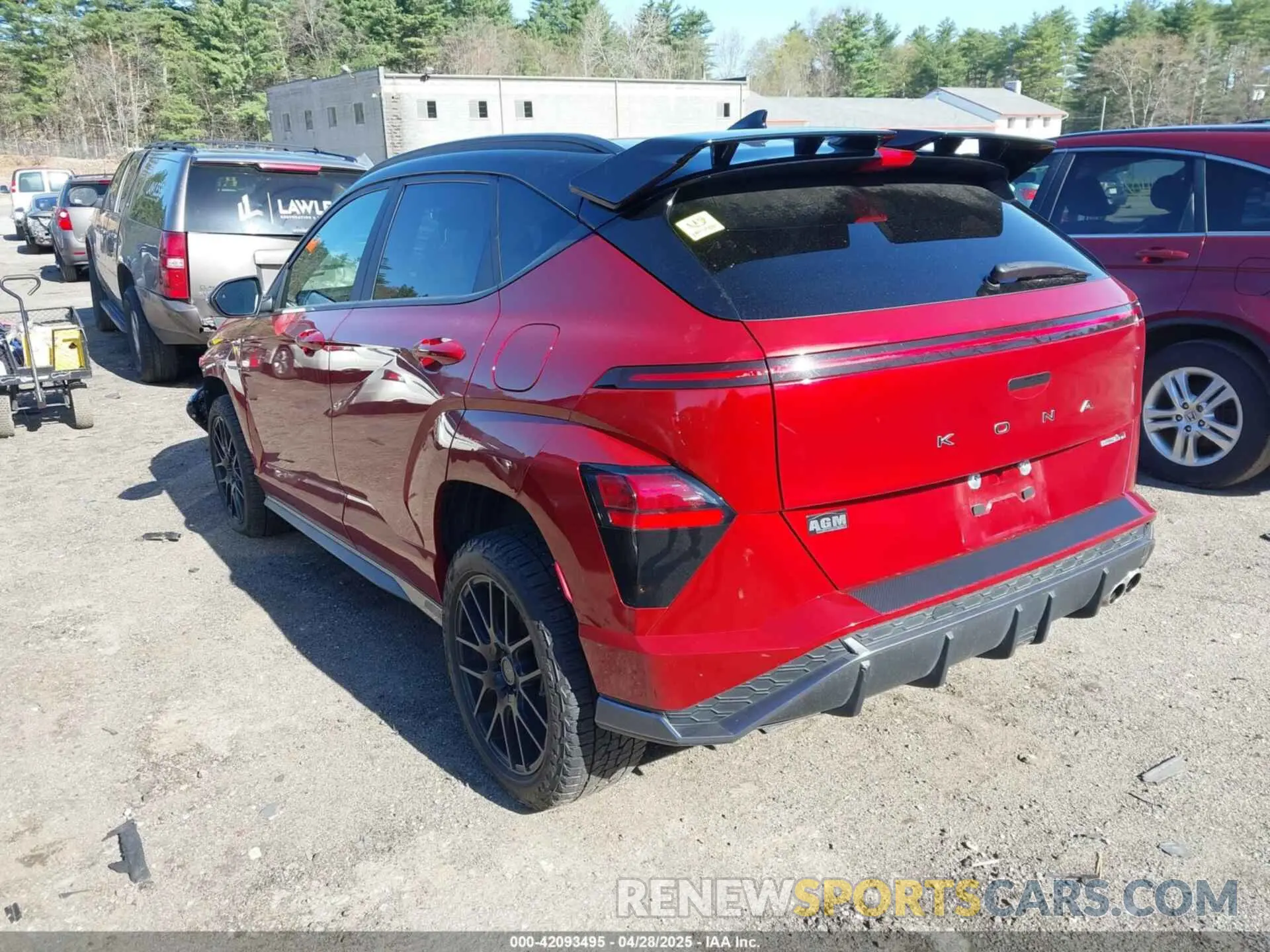 3 Фотография поврежденного автомобиля KM8HACA35RU064076 HYUNDAI KONA 2024