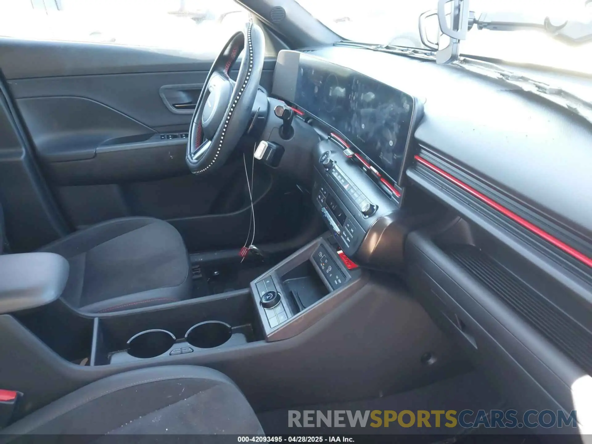 5 Фотография поврежденного автомобиля KM8HACA35RU064076 HYUNDAI KONA 2024