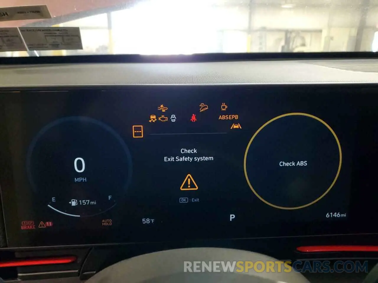 9 Фотография поврежденного автомобиля KM8HACA38RU063276 HYUNDAI KONA 2024