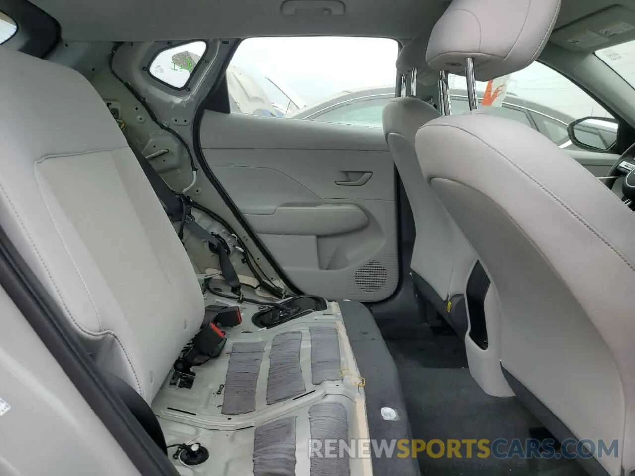 10 Photograph of a damaged car KM8HACAB8RU076777 HYUNDAI KONA 2024