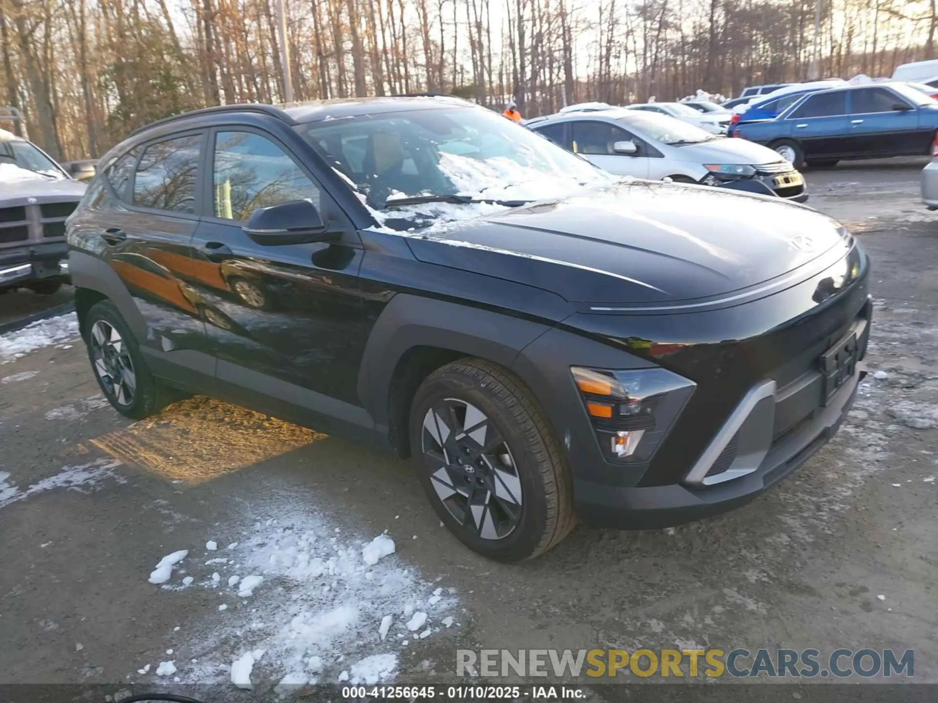 1 Фотография поврежденного автомобиля KM8HB3AB2RU065142 HYUNDAI KONA 2024